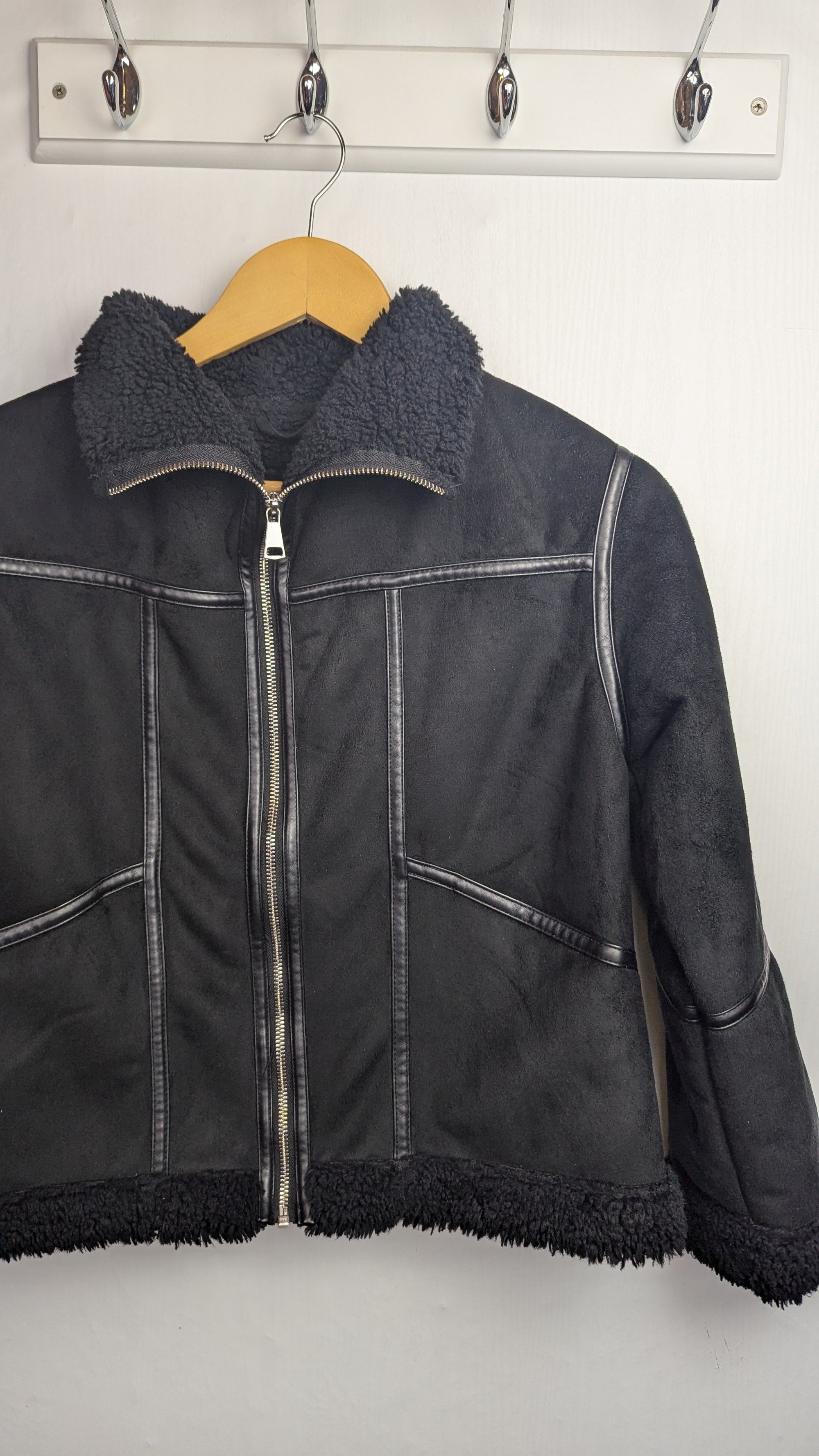 F&F Black Zip Jacket - Girls 11 - 12 Years - Little Ones Preloved. Second Hand Children's & Preloved Baby, Kids, Girls & Boys Clothes. UK online