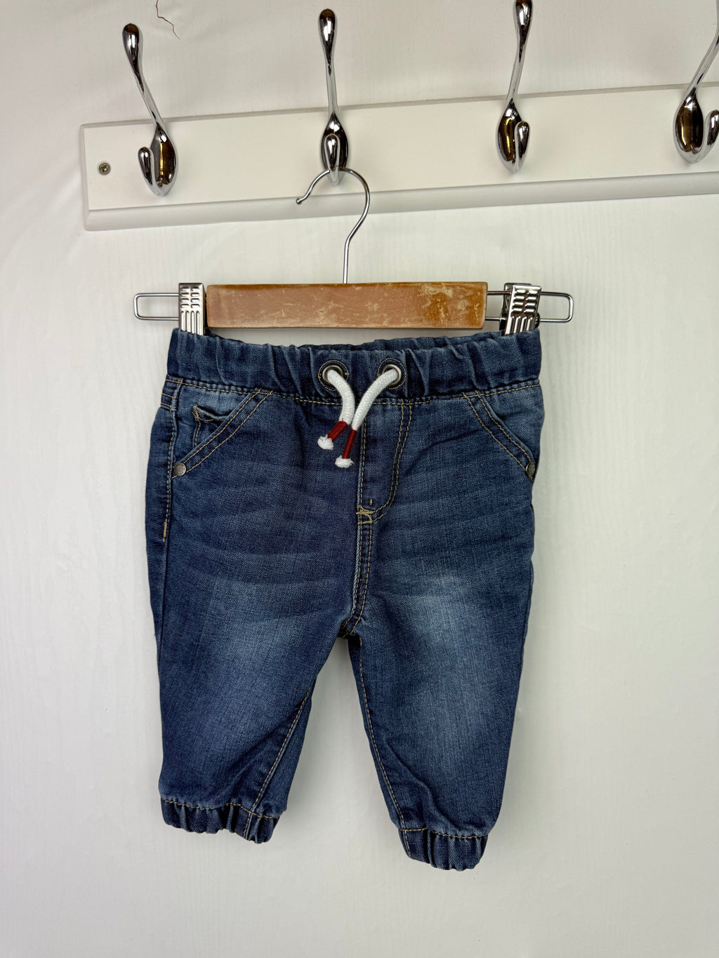 F&F Blue Denim Jeans - Boys 3 - 6 Months - Little Ones Preloved. Second Hand Children's & Preloved Baby, Kids, Girls & Boys Clothes. UK online
