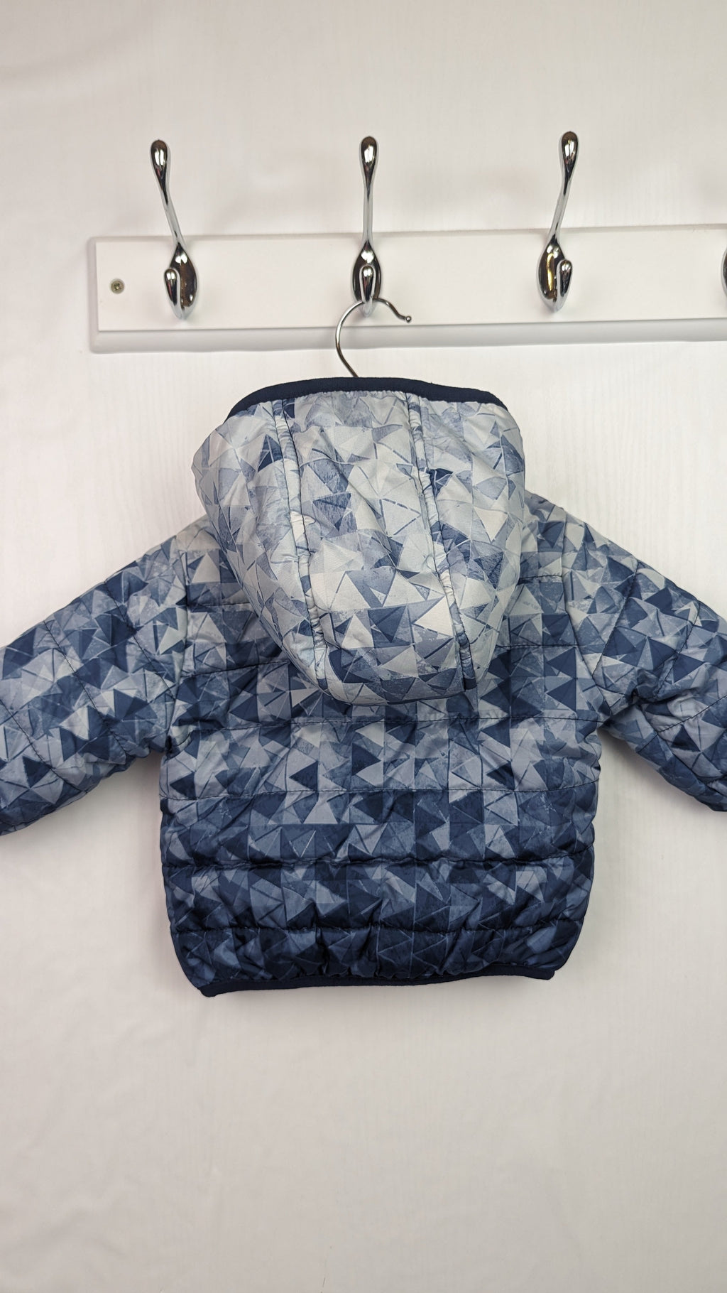F&F Blue Geometric Puffer Jacket - Boys 0 - 3 Months - Little Ones Preloved. Second Hand Children's & Preloved Baby, Kids, Girls & Boys Clothes. UK online