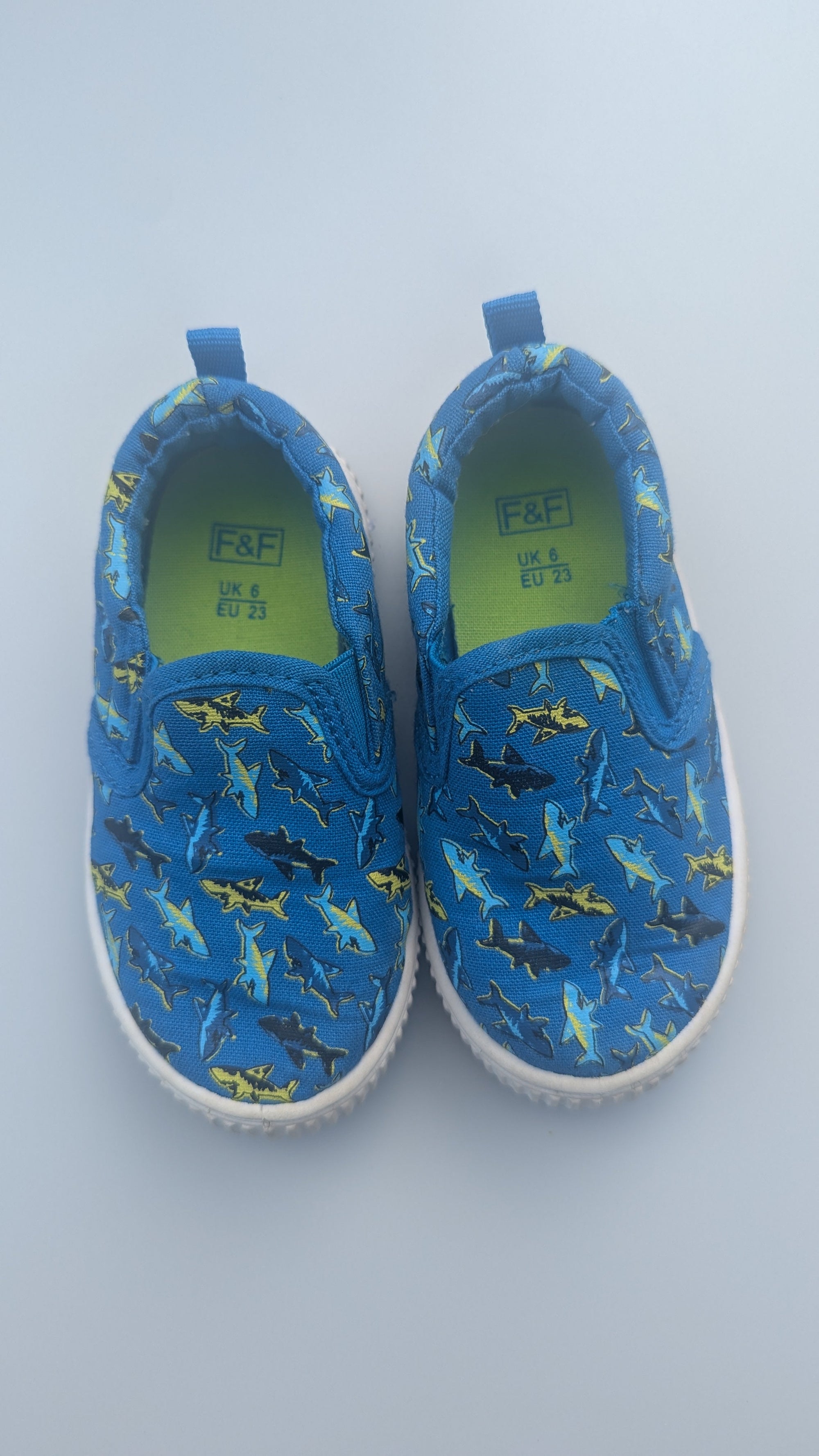 F&F Blue Shark Plimsolls - Boys Size 6 - Little Ones Preloved. Second Hand Children's & Preloved Baby, Kids, Girls & Boys Clothes. UK online