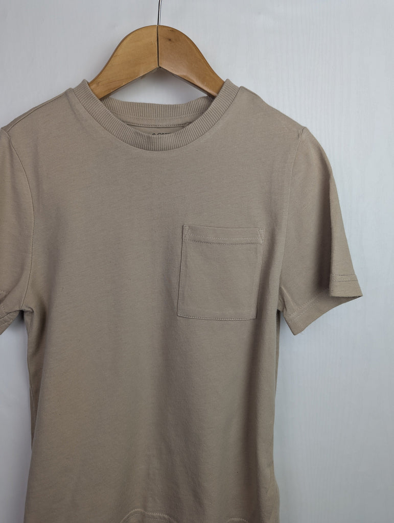 F&F Brown Pocket Short Sleeve Top - Boys 4-5 Years Little Ones Preloved Used, Preloved, Preworn Baby, Girls & Boys Clothes. Kids & Children's second hand Clothing UK Online. Cheap affordable. Brands including Next, Joules, Nutmeg Morrisons, TU, F&F, H&M.
