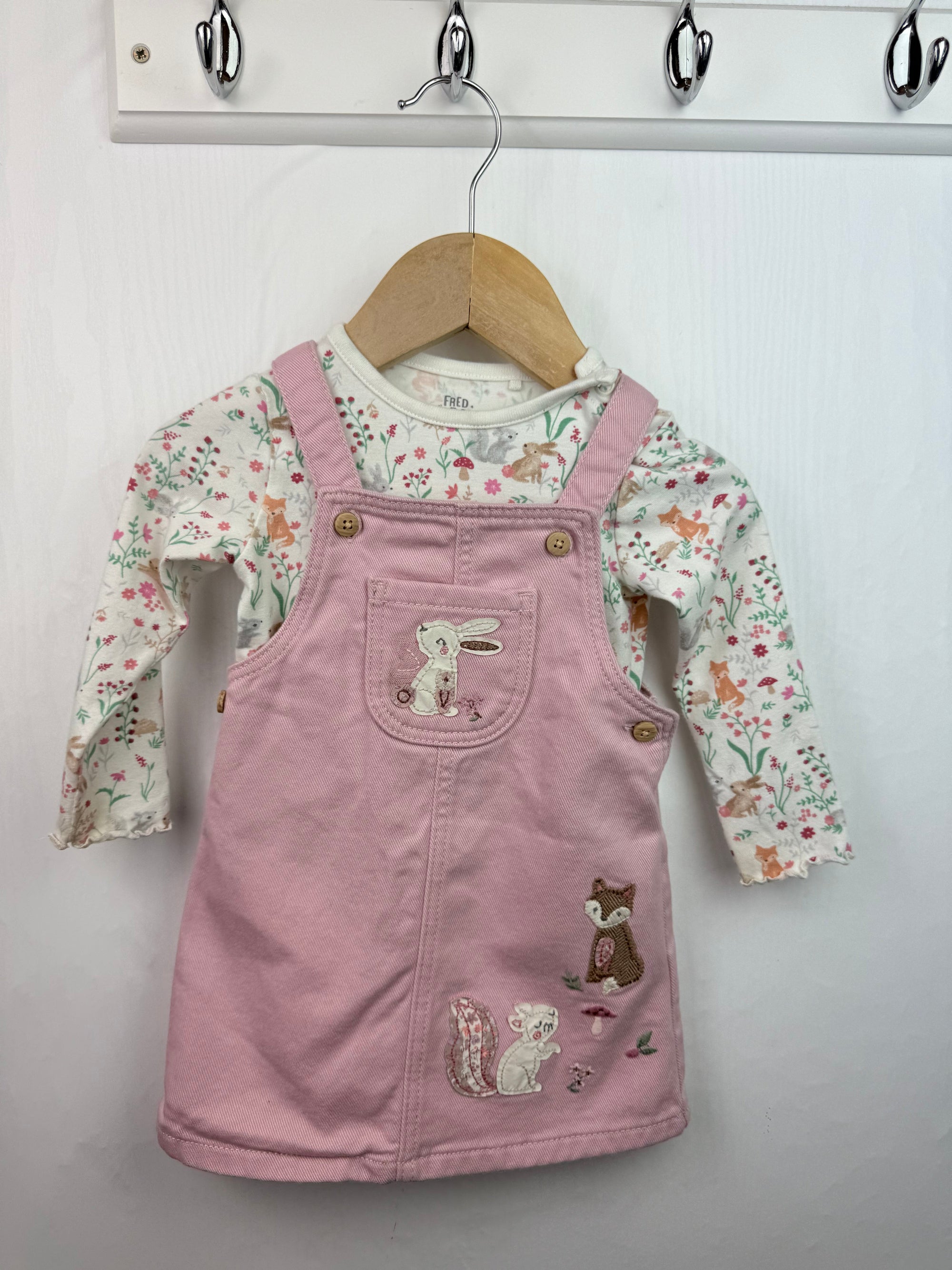 F&F Bunny Dress & Bodysuit - Girls 6 - 9 Months - Little Ones Preloved. Second Hand Children's & Preloved Baby, Kids, Girls & Boys Clothes. UK online
