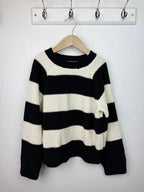 F&F Chunky Knit Striped Jumper - Girls 9 - 10 Years - Little Ones Preloved. Second Hand Children's & Preloved Baby, Kids, Girls & Boys Clothes. UK online
