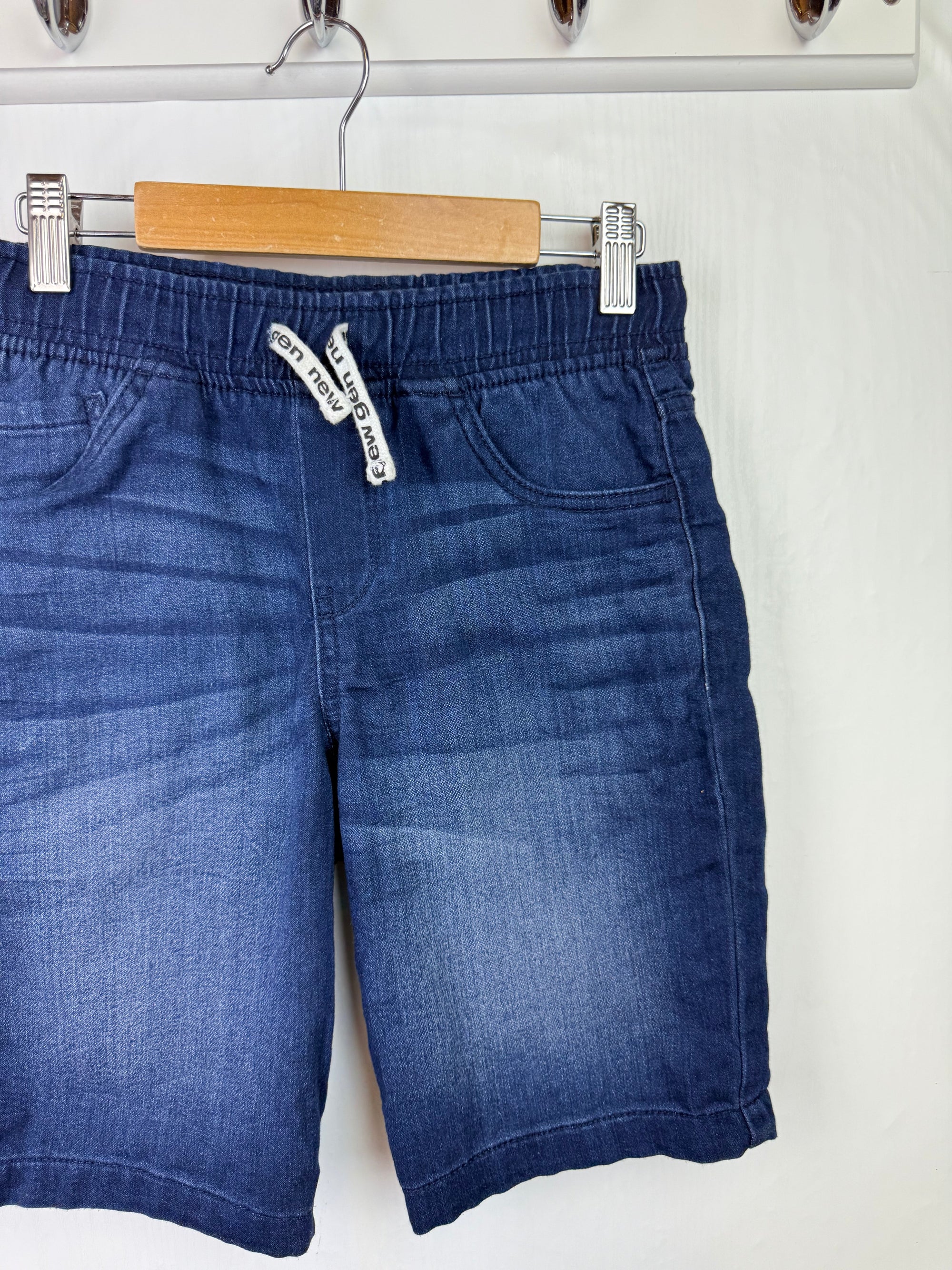 F&F Dark Blue Denim Shorts - Boys 9 - 10 Years - Little Ones Preloved. Second Hand Children's & Preloved Baby, Kids, Girls & Boys Clothes. UK online