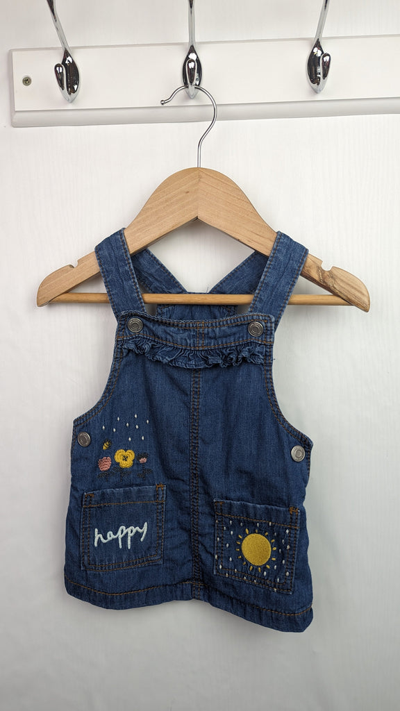 F&F Denim Dress 0-3 months F&F Used, Preloved, Preworn & Second Hand Baby, Kids & Children's Clothing UK Online. Cheap affordable. Brands including Next, Joules, Nutmeg Morrisons, TU, F&F, H&M.