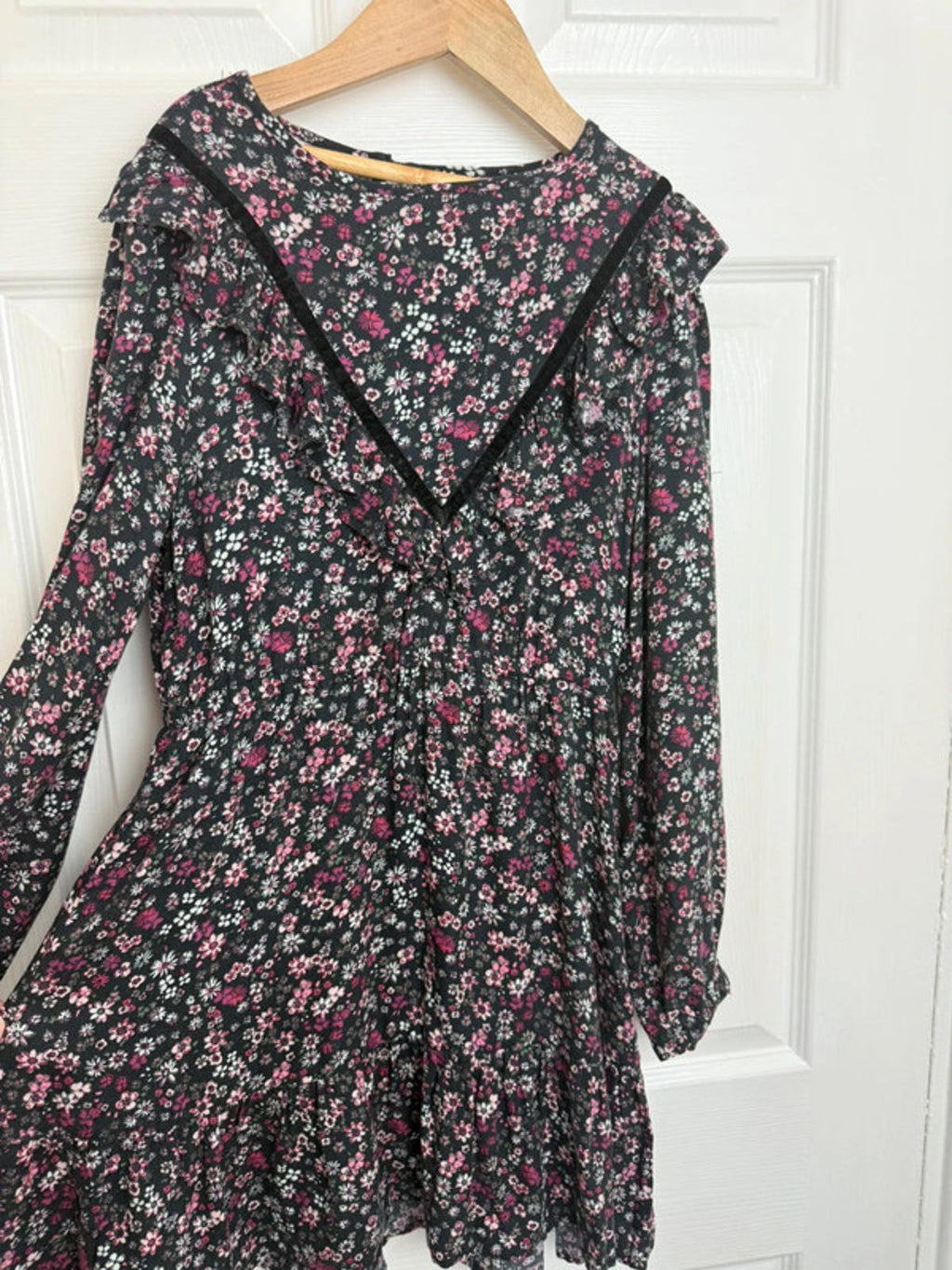F&F Floral Long Sleeve Dress - Girls 10 - 11 Years - Little Ones Preloved. Second Hand Children's & Preloved Baby, Kids, Girls & Boys Clothes. UK online