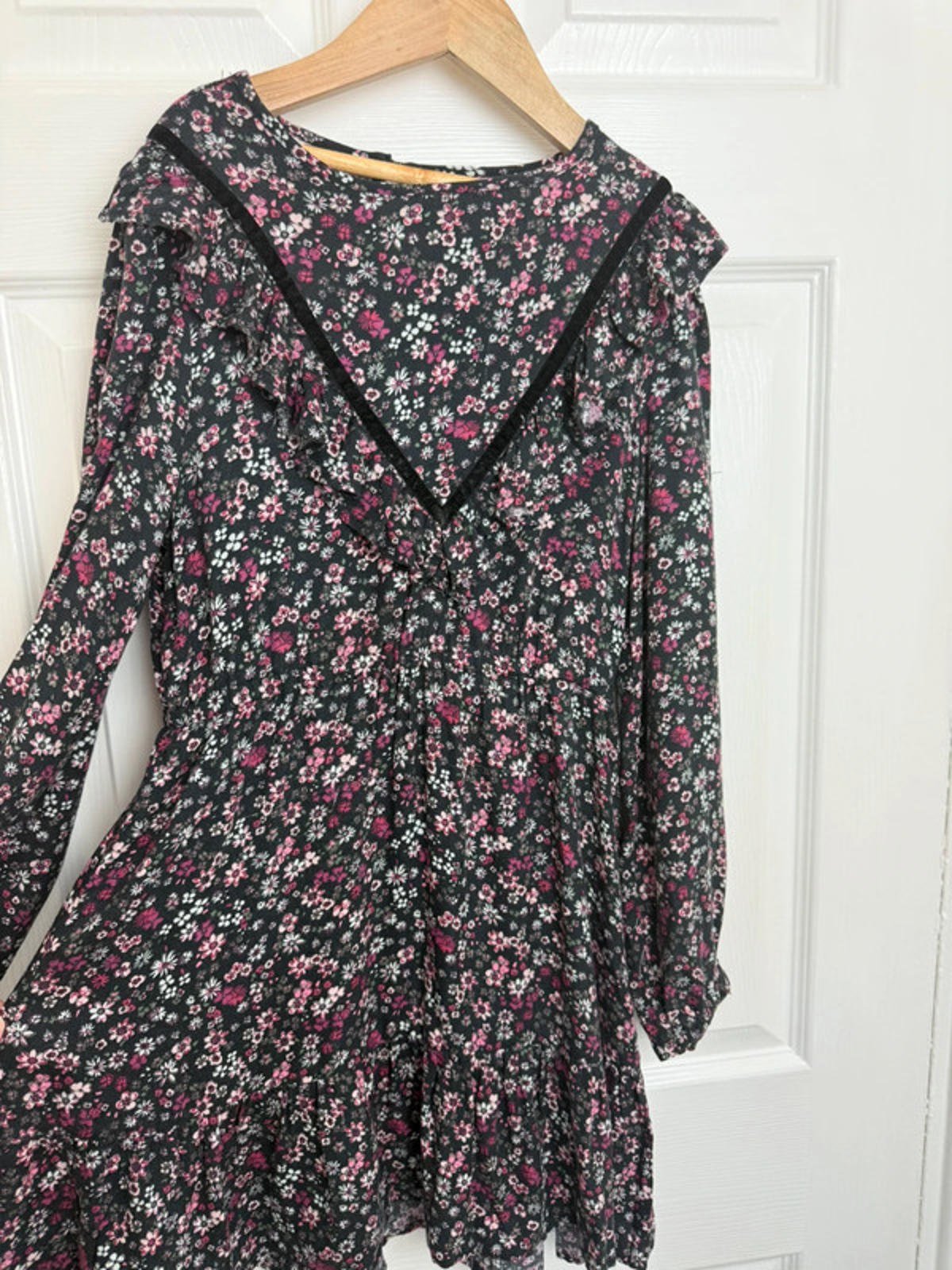 F&F Floral Long Sleeve Dress - Girls 10 - 11 Years - Little Ones Preloved. Second Hand Children's & Preloved Baby, Kids, Girls & Boys Clothes. UK online