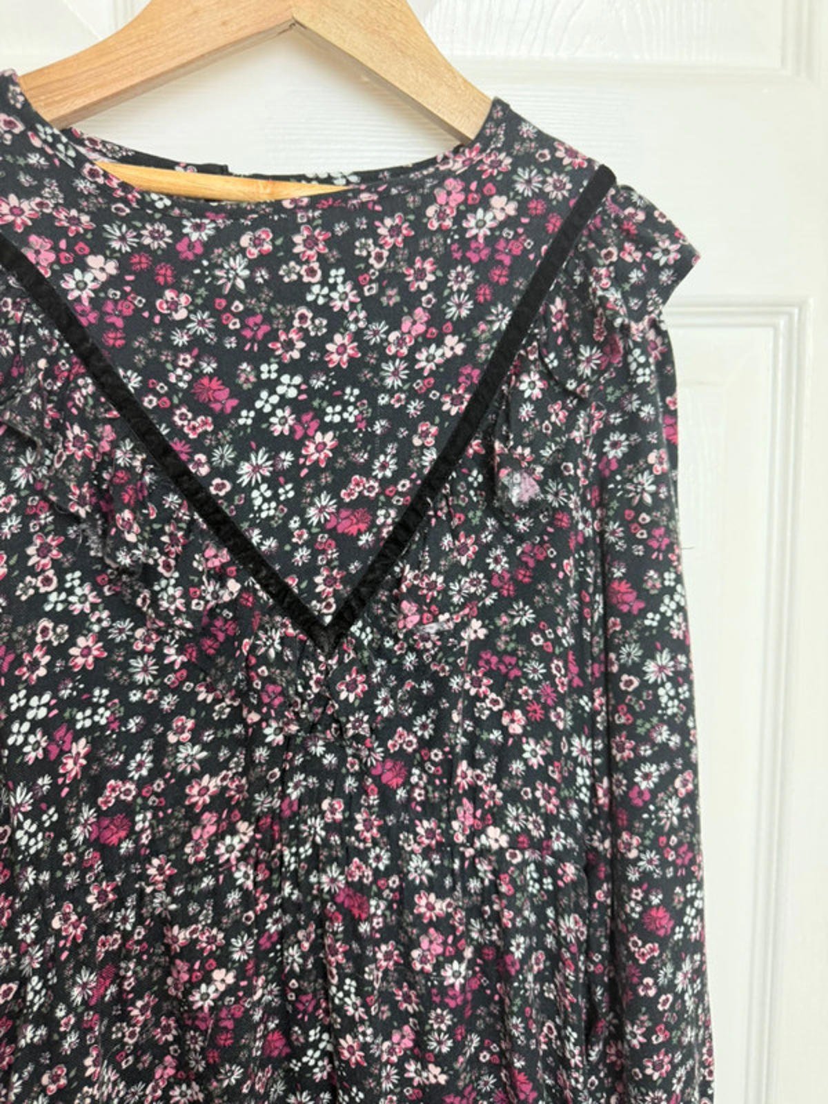 F&F Floral Long Sleeve Dress - Girls 10 - 11 Years - Little Ones Preloved. Second Hand Children's & Preloved Baby, Kids, Girls & Boys Clothes. UK online