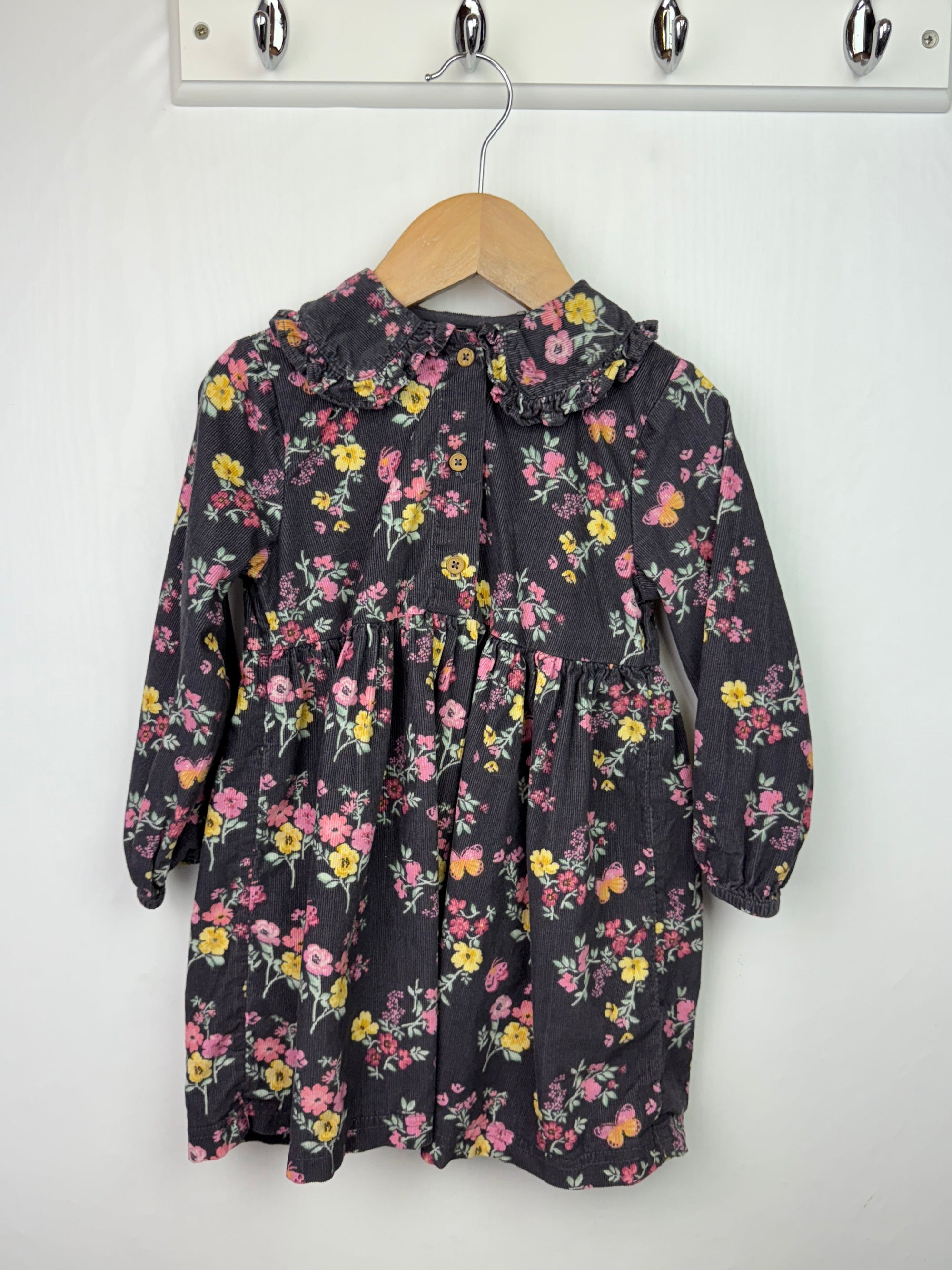 F&F Floral Ribbed Dress - Girls 3 - 4 Years - Little Ones Preloved. Second Hand Children's & Preloved Baby, Kids, Girls & Boys Clothes. UK online