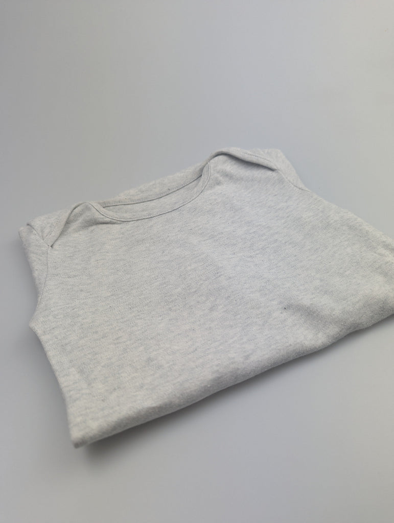 F&F Grey Long Sleeve Bodysuit - Unisex 2-3 Years Little Ones Preloved Used, Preloved, Preworn Baby, Girls & Boys Clothes. Kids & Children's second hand Clothing UK Online. Cheap affordable. Brands including Next, Joules, Nutmeg Morrisons, TU, F&F, H&M.