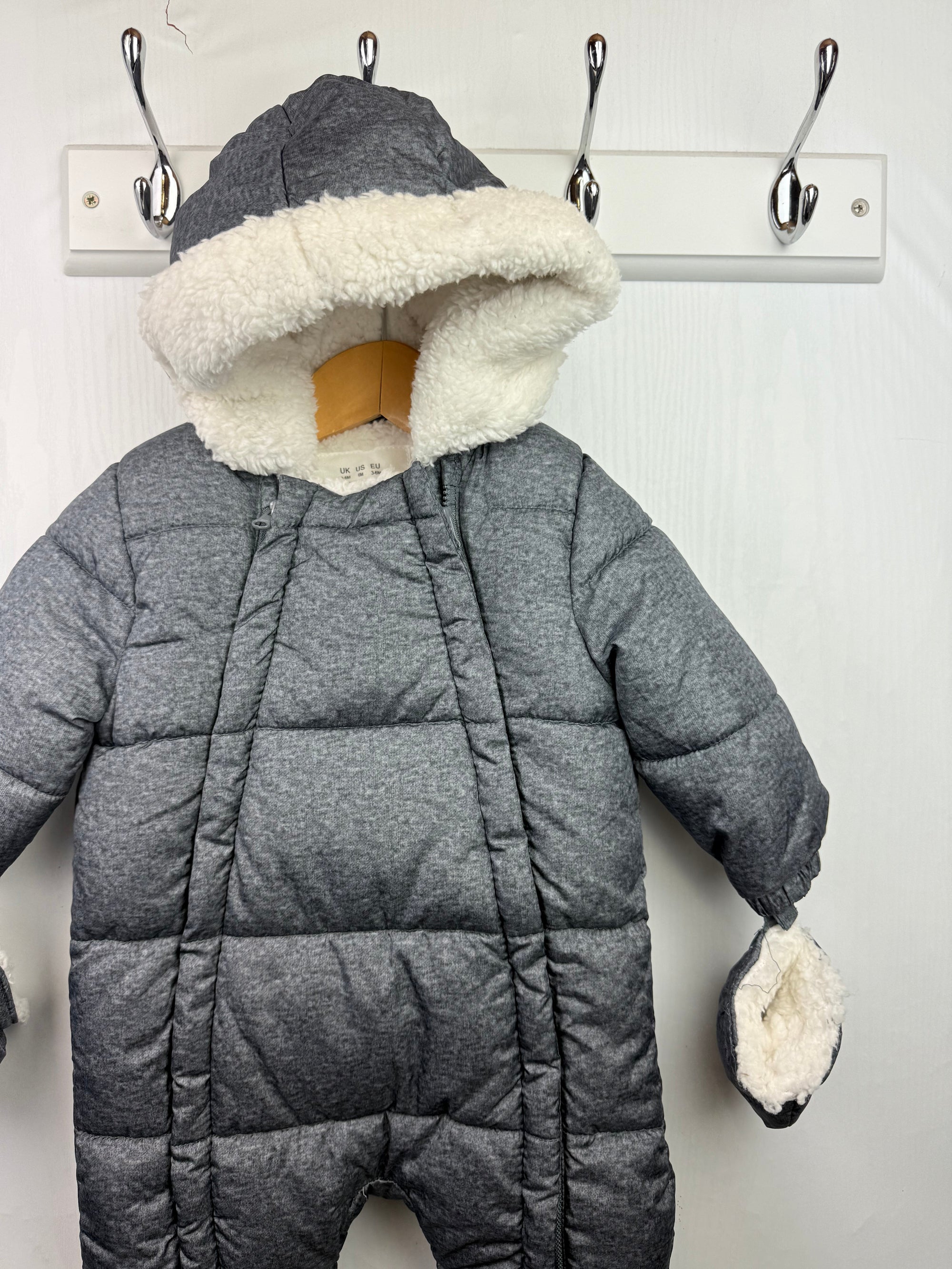F&F Grey Padded Pramsuit - Unisex 3 - 6 Months - Little Ones Preloved. Second Hand Children's & Preloved Baby, Kids, Girls & Boys Clothes. UK online