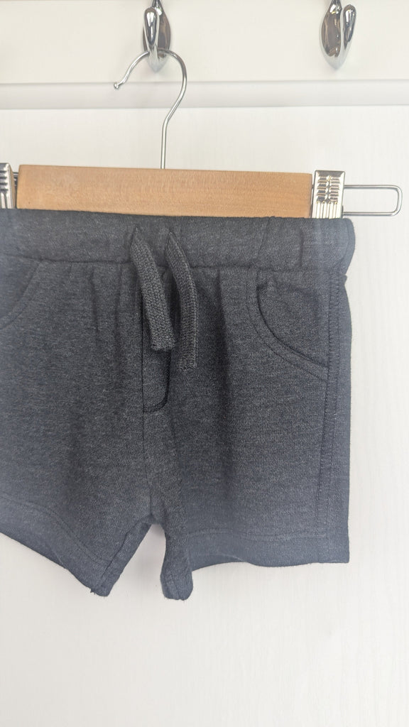 F&F Grey Shorts - Boys 6-9 Months F&F Used, Preloved, Preworn & Second Hand Baby, Kids & Children's Clothing UK Online. Cheap affordable. Brands including Next, Joules, Nutmeg Morrisons, TU, F&F, H&M.