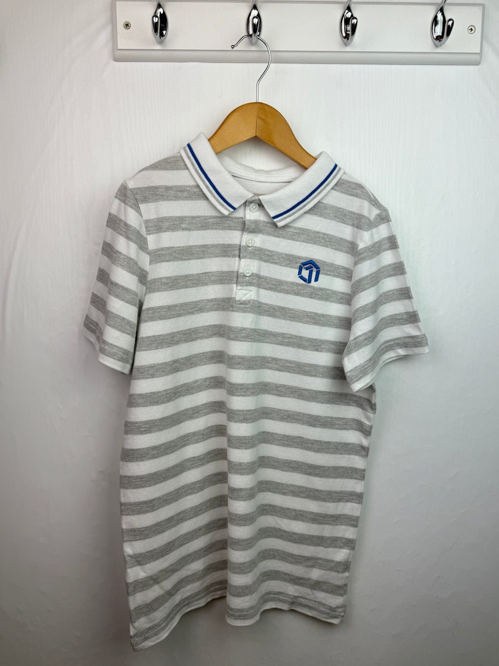 F&F Grey Striped Polo Shirt - Boys 11 - 12 Years - Little Ones Preloved. Second Hand Children's & Preloved Baby, Kids, Girls & Boys Clothes. UK online