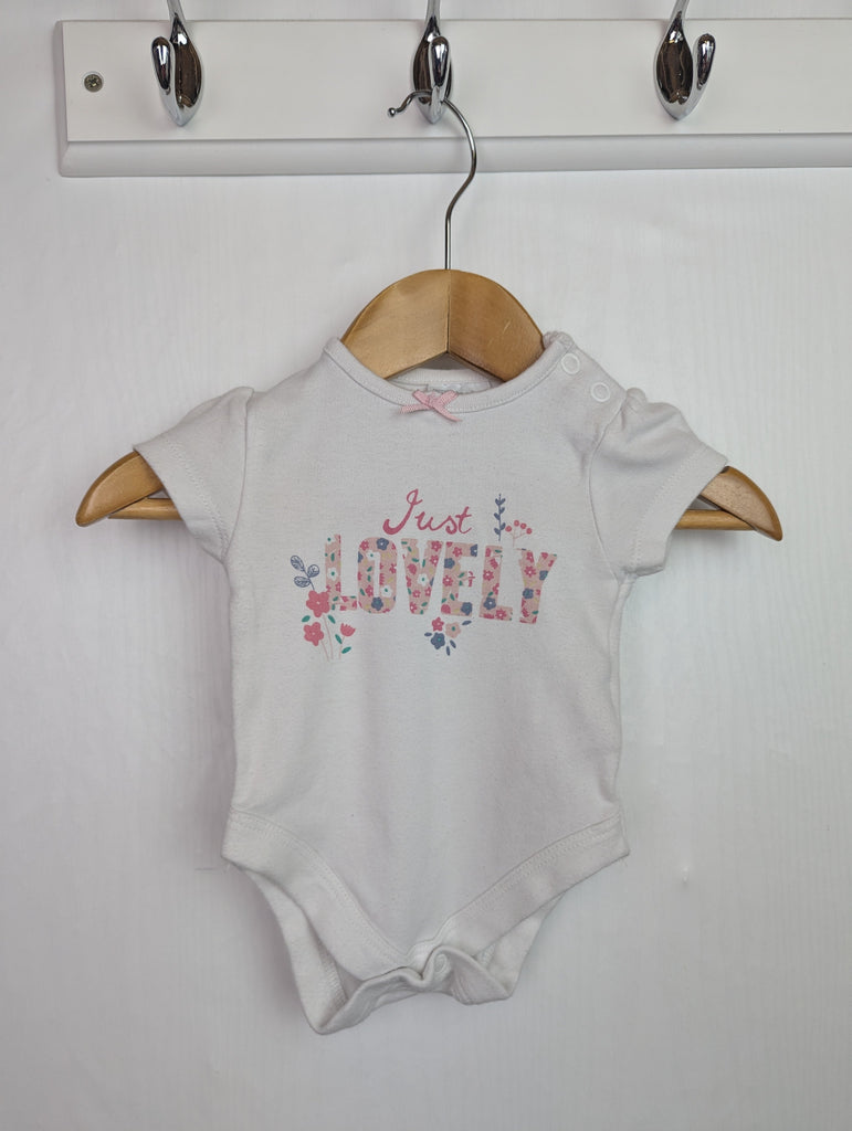 F&F 'Just Lovely' Bodysuit - Girls Newborn Little Ones Preloved Used, Preloved, Preworn Baby, Girls & Boys Clothes. Kids & Children's second hand Clothing UK Online. Cheap affordable. Brands including Next, Joules, Nutmeg Morrisons, TU, F&F, H&M.