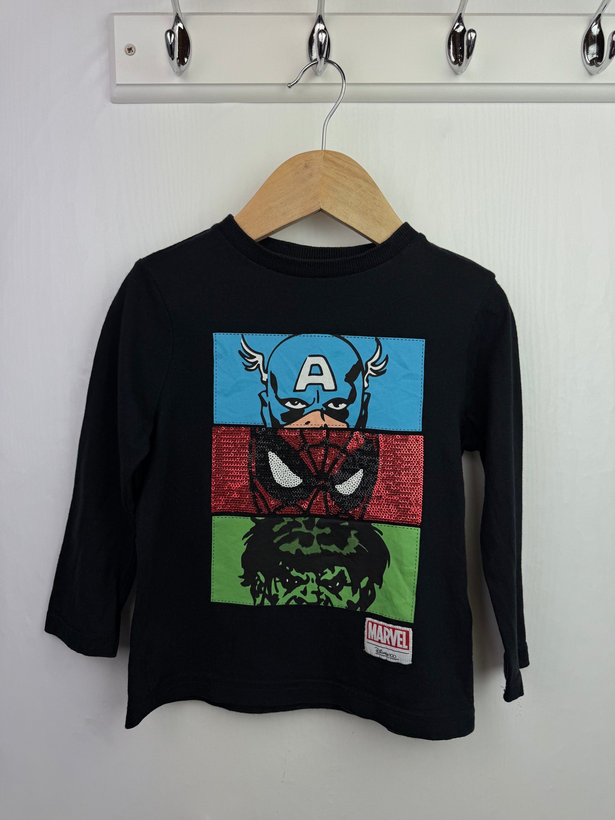 F&F Marvel Long Sleeve Top - Boys 3 - 4 Years - Little Ones Preloved. Second Hand Children's & Preloved Baby, Kids, Girls & Boys Clothes. UK online