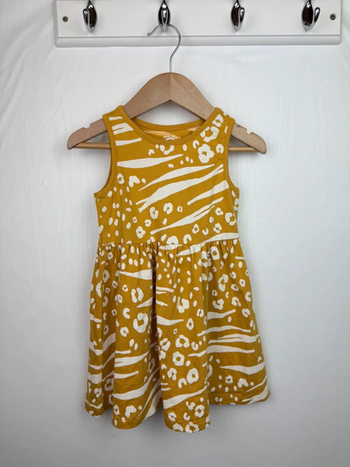 F&F Mustard Animal Print Dress - Girls 2 - 3 Years - Little Ones Preloved. Second Hand Children's & Preloved Baby, Kids, Girls & Boys Clothes. UK online