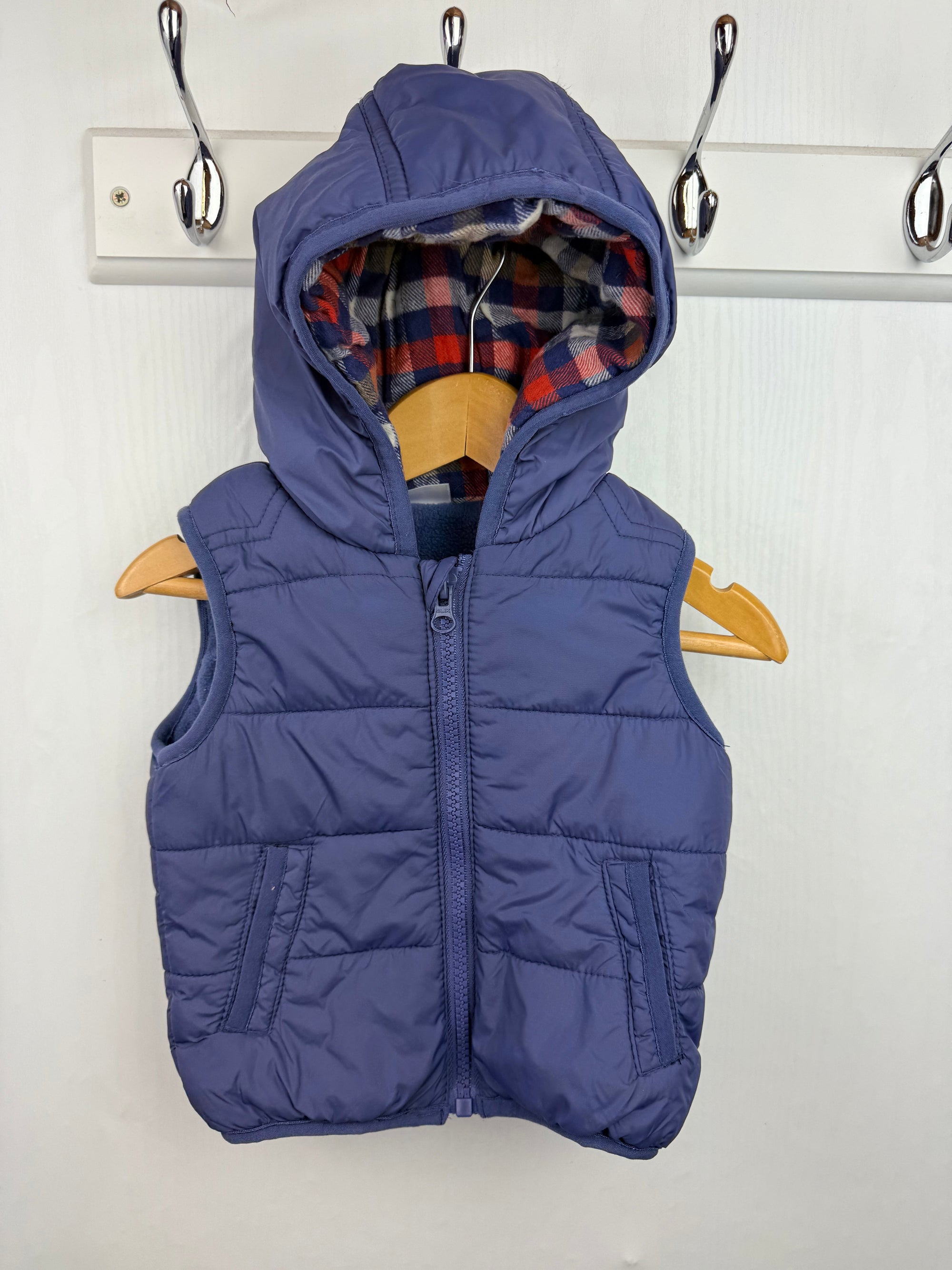 F&F Navy Padded Body Warmer - Baby Boys 3 - 6 Months - Little Ones Preloved. Second Hand Children's & Preloved Baby, Kids, Girls & Boys Clothes. UK online