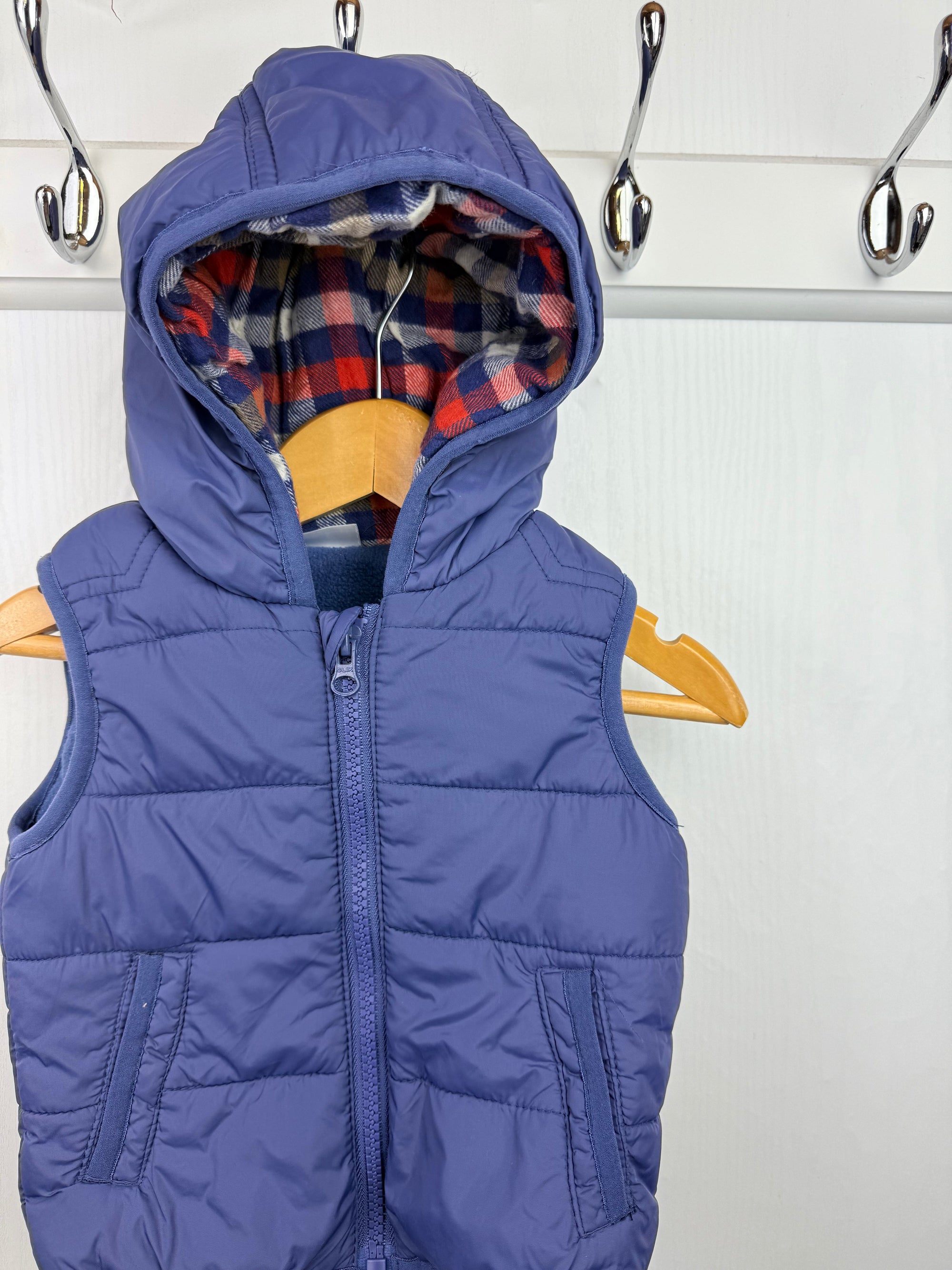 F&F Navy Padded Body Warmer - Baby Boys 3 - 6 Months - Little Ones Preloved. Second Hand Children's & Preloved Baby, Kids, Girls & Boys Clothes. UK online