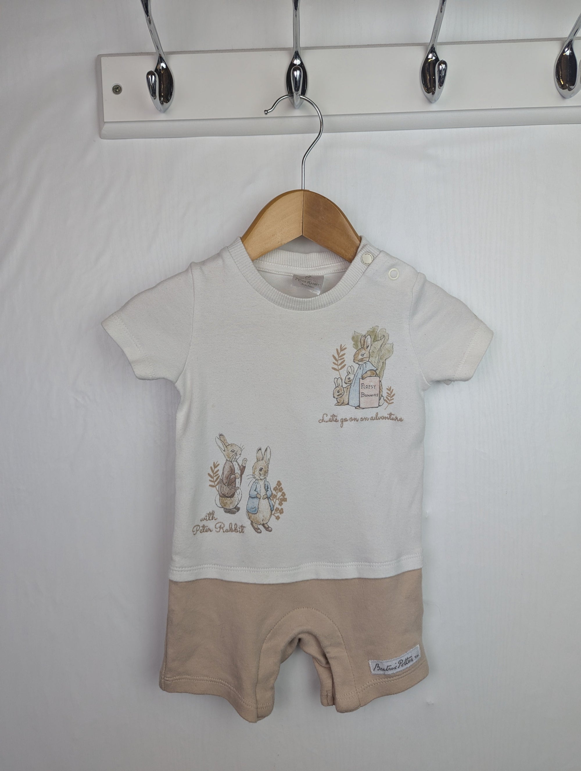 F&F Peter Rabbit Romper - Boys 0 - 3 Months - Little Ones Preloved. Second Hand Children's & Preloved Baby, Kids, Girls & Boys Clothes. UK online