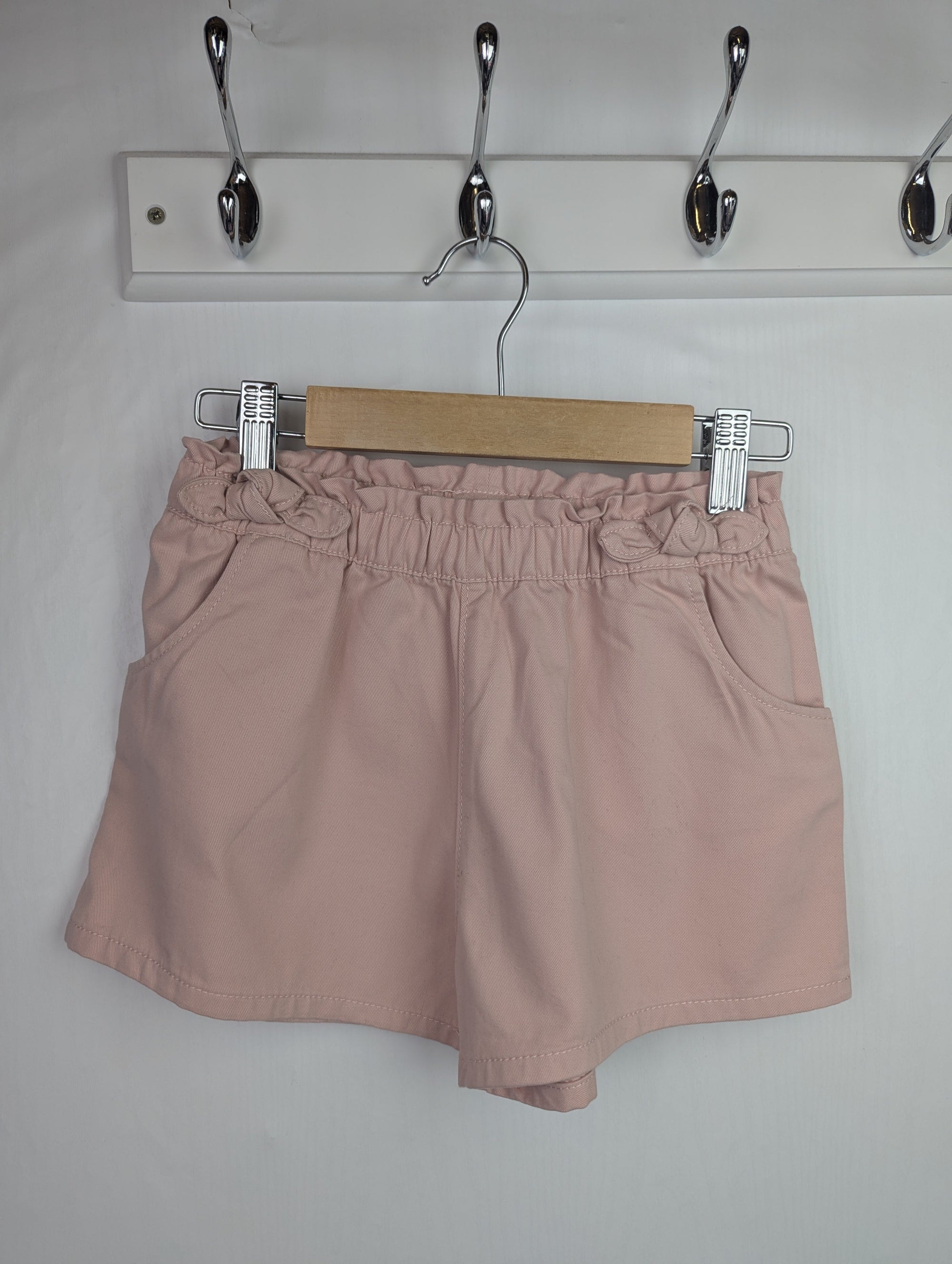 F&F Pink Denim Shorts - Girls 5 - 6 Years - Little Ones Preloved. Second Hand Children's & Preloved Baby, Kids, Girls & Boys Clothes. UK online