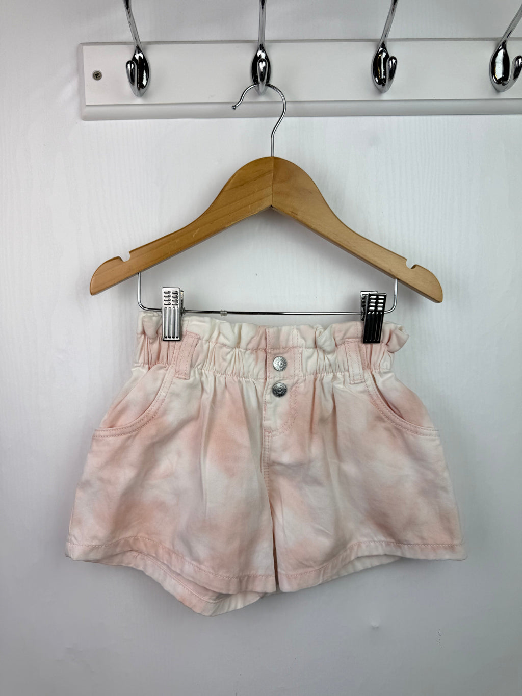 F&F Pink Dye Tie Denim Shorts - Girls 3 - 4 Years - Little Ones Preloved. Second Hand Children's & Preloved Baby, Kids, Girls & Boys Clothes. UK online