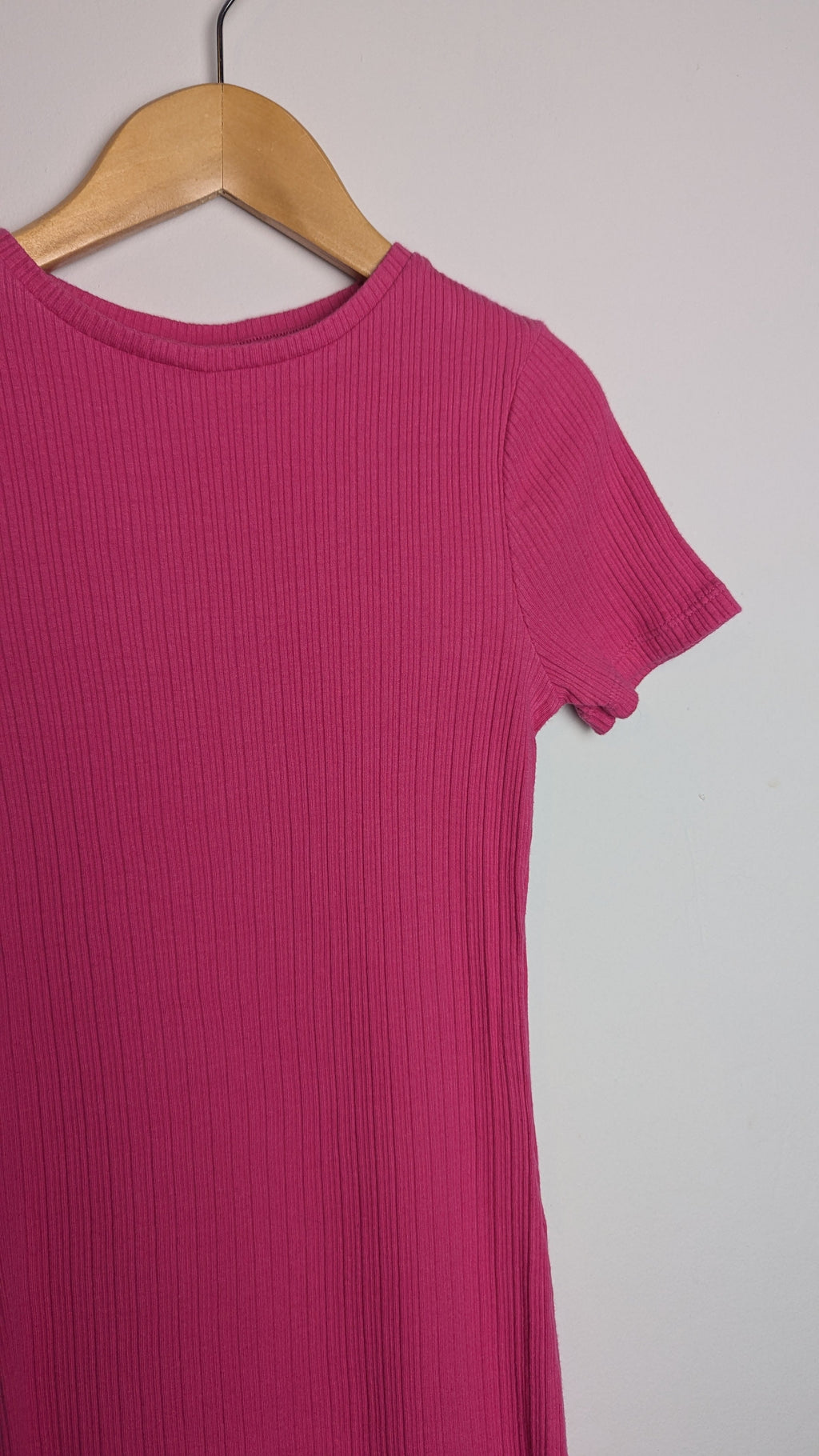 F&F Pink Ribbed Stretchy Dress - Girl 6 - 7 Years - Little Ones Preloved. Second Hand Children's & Preloved Baby, Kids, Girls & Boys Clothes. UK online