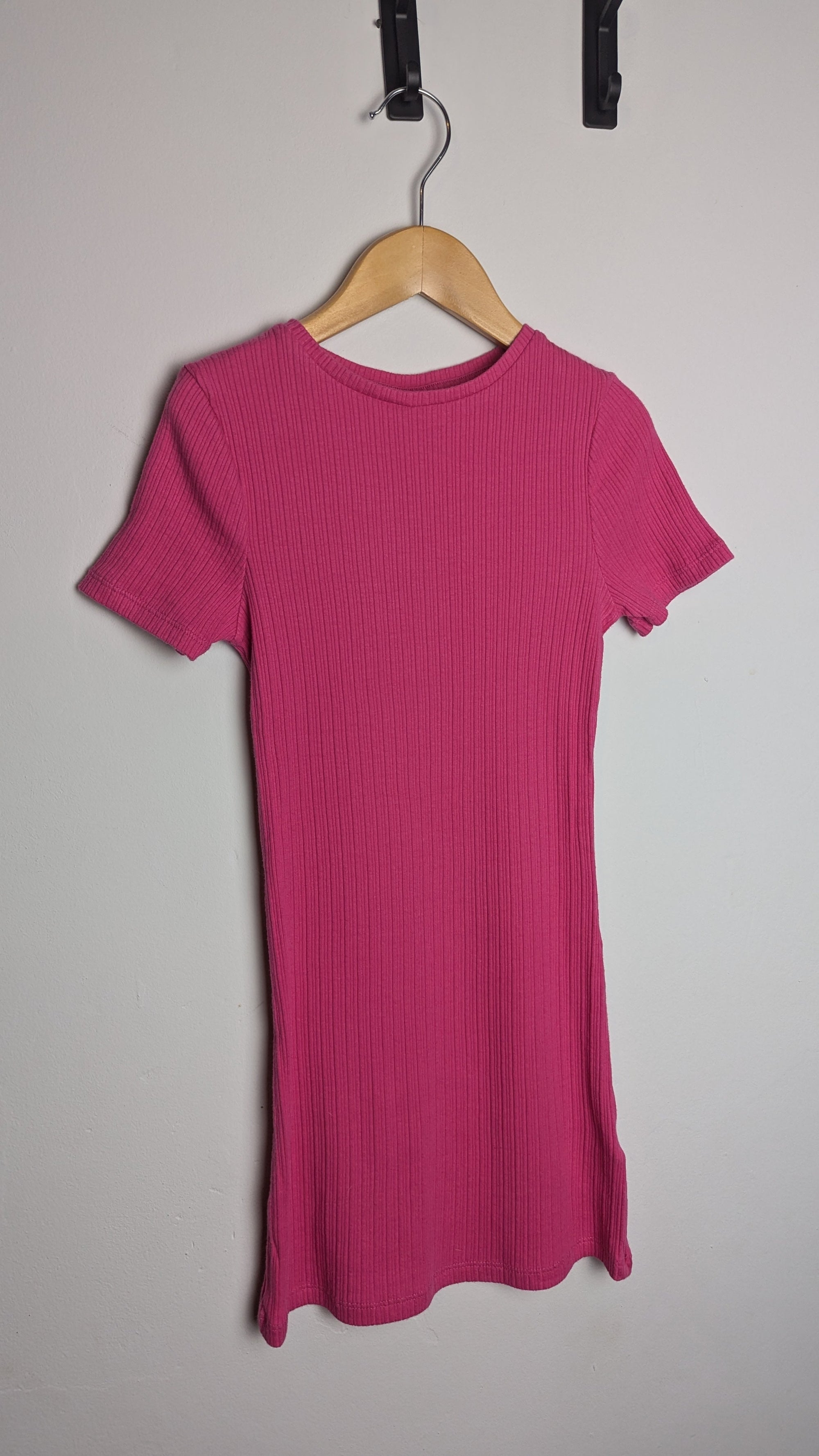 F&F Pink Ribbed Stretchy Dress - Girl 6 - 7 Years - Little Ones Preloved. Second Hand Children's & Preloved Baby, Kids, Girls & Boys Clothes. UK online