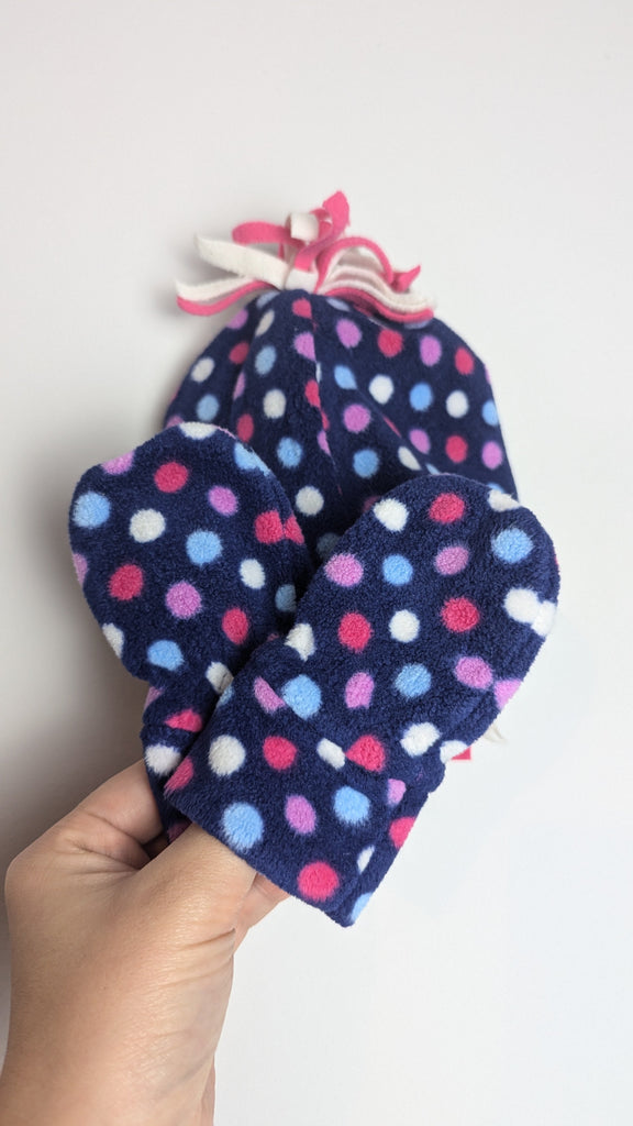 F&F Purple Spotty Winter Hat & Mittens - Baby Girls 0-3 Months Little Ones Preloved Used, Preloved, Preworn & Second Hand Baby, Kids & Children's Clothing UK Online. Cheap affordable. Brands including Next, Joules, Nutmeg Morrisons, TU, F&F, H&M.