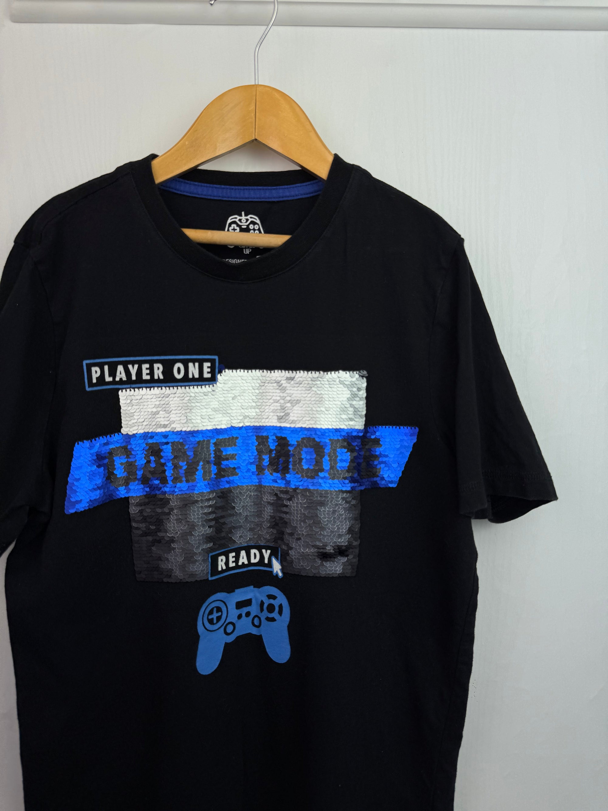F&F Sequin Game Top - Boys 11 - 12 Years - Little Ones Preloved. Second Hand Children's & Preloved Baby, Kids, Girls & Boys Clothes. UK online