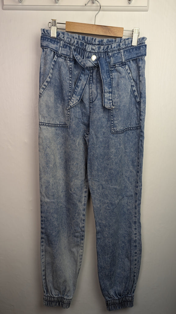 F&F Stonewashed Denim Jeans - Girls 12-13 Years Little Ones Preloved Used, Preloved, Preworn & Second Hand Baby, Kids & Children's Clothing UK Online. Cheap affordable. Brands including Next, Joules, Nutmeg Morrisons, TU, F&F, H&M.