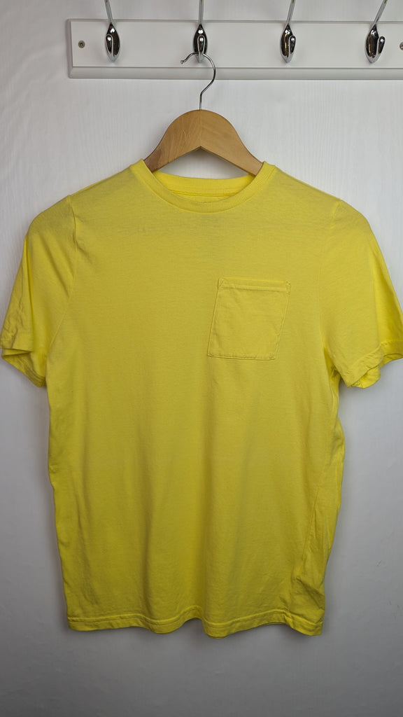 F&F Yellow Pocket Short Sleeve Top - Boys 12-13 Years Little Ones Preloved Used, Preloved, Preworn Baby, Girls & Boys Clothes. Kids & Children's second hand Clothing UK Online. Cheap affordable. Brands including Next, Joules, Nutmeg Morrisons, TU, F&F, H&M.