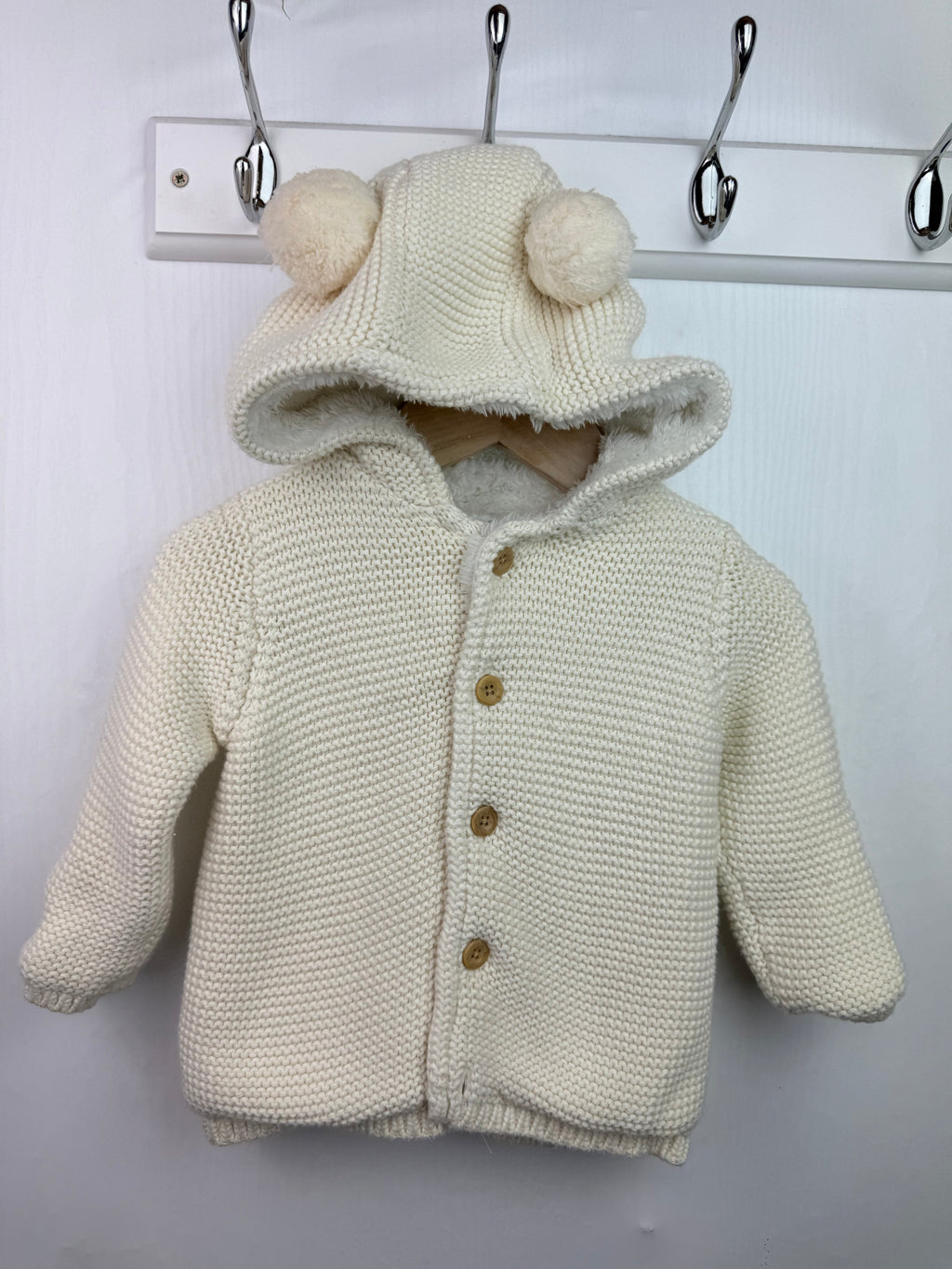 Fred & Flo Cream Knit Cardigan - Unisex 3 - 6 Months - Little Ones Preloved. Second Hand Children's & Preloved Baby, Kids, Girls & Boys Clothes. UK online