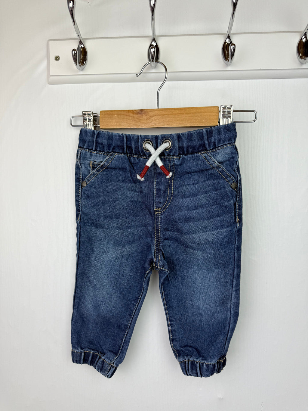 Fred & Flo Denim Cuffed Jeans - Boys 6 - 9 Months - Little Ones Preloved. Second Hand Children's & Preloved Baby, Kids, Girls & Boys Clothes. UK online