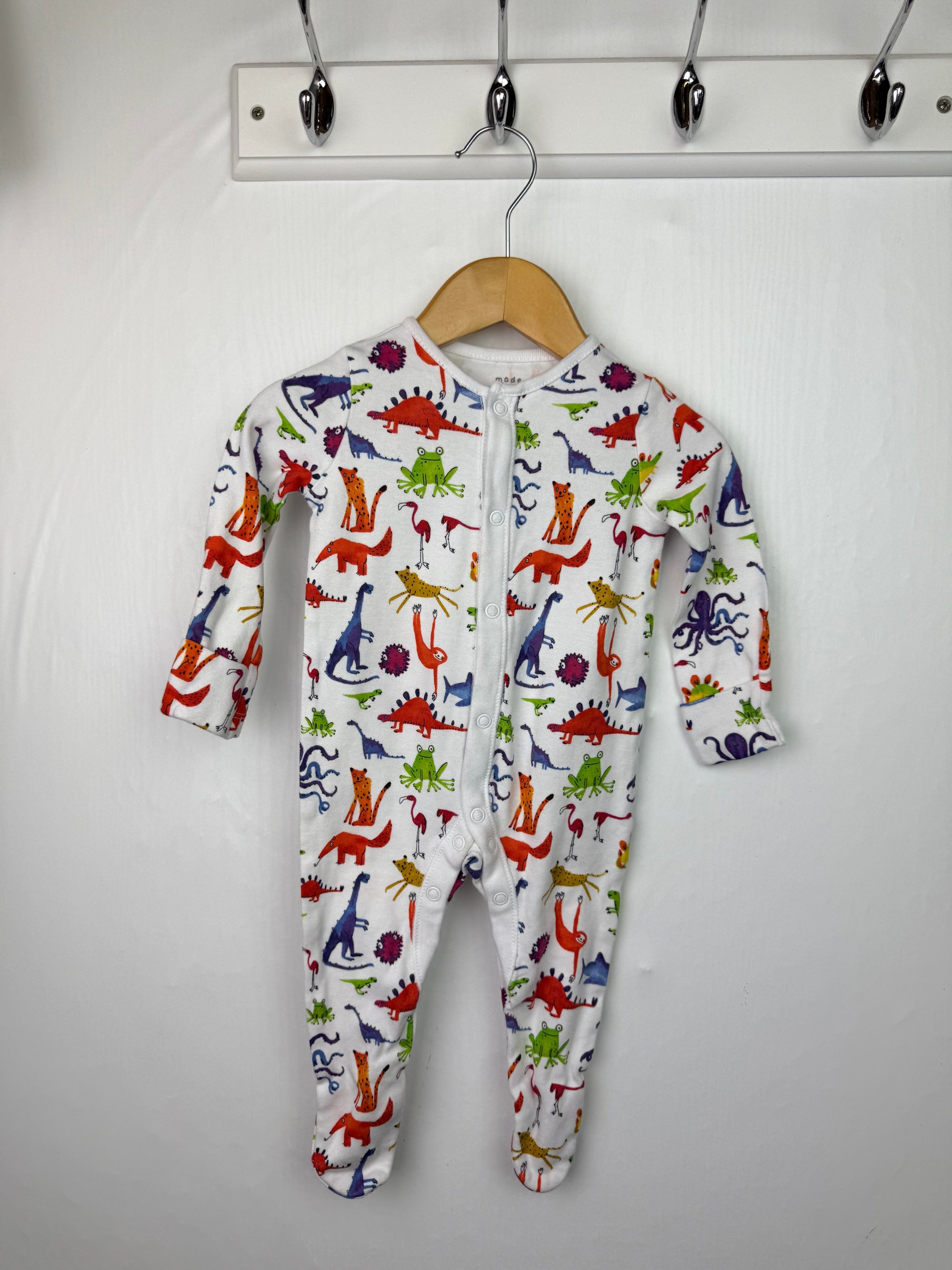 Fred & Flo Multi Coloured Animals Sleepsuit - Unisex 3 - 6 Months - Little Ones Preloved. Second Hand Children's & Preloved Baby, Kids, Girls & Boys Clothes. UK online