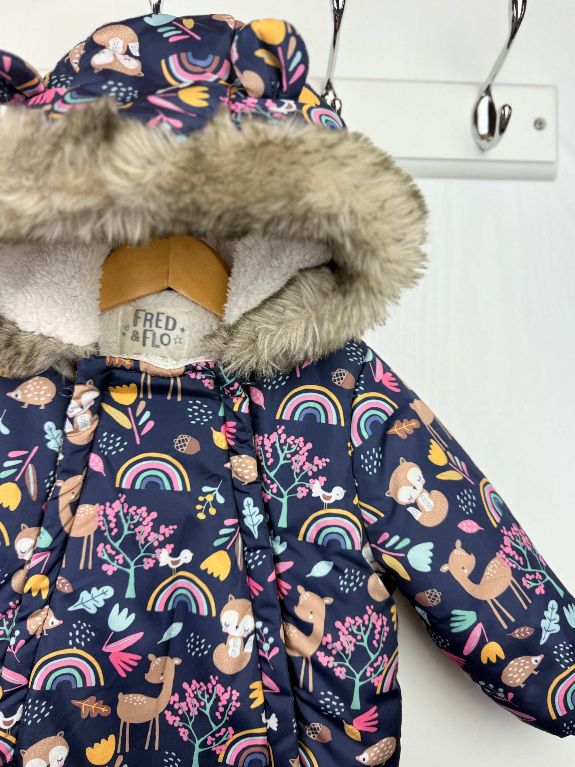 Fred & Flo Rainbow Animals Pramsuit - Baby Girls 9 - 12 Months - Little Ones Preloved. Second Hand Children's & Preloved Baby, Kids, Girls & Boys Clothes. UK online