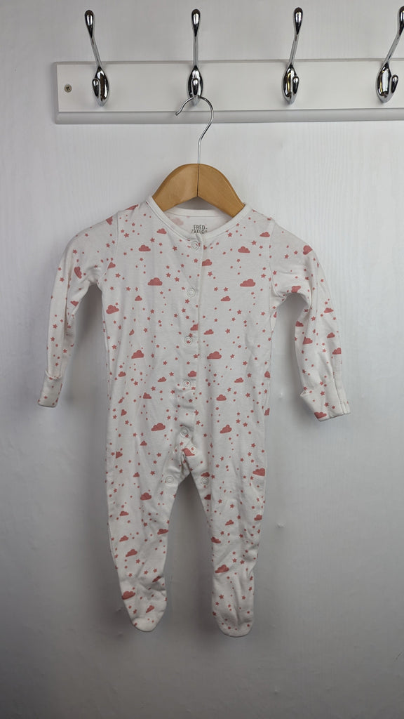 Fred & Flo White & Pink Cloud Sleepsuit - Girls 3-6 Months Little Ones Preloved Used, Preloved, Preworn & Second Hand Baby, Kids & Children's Clothing UK Online. Cheap affordable. Brands including Next, Joules, Nutmeg Morrisons, TU, F&F, H&M.