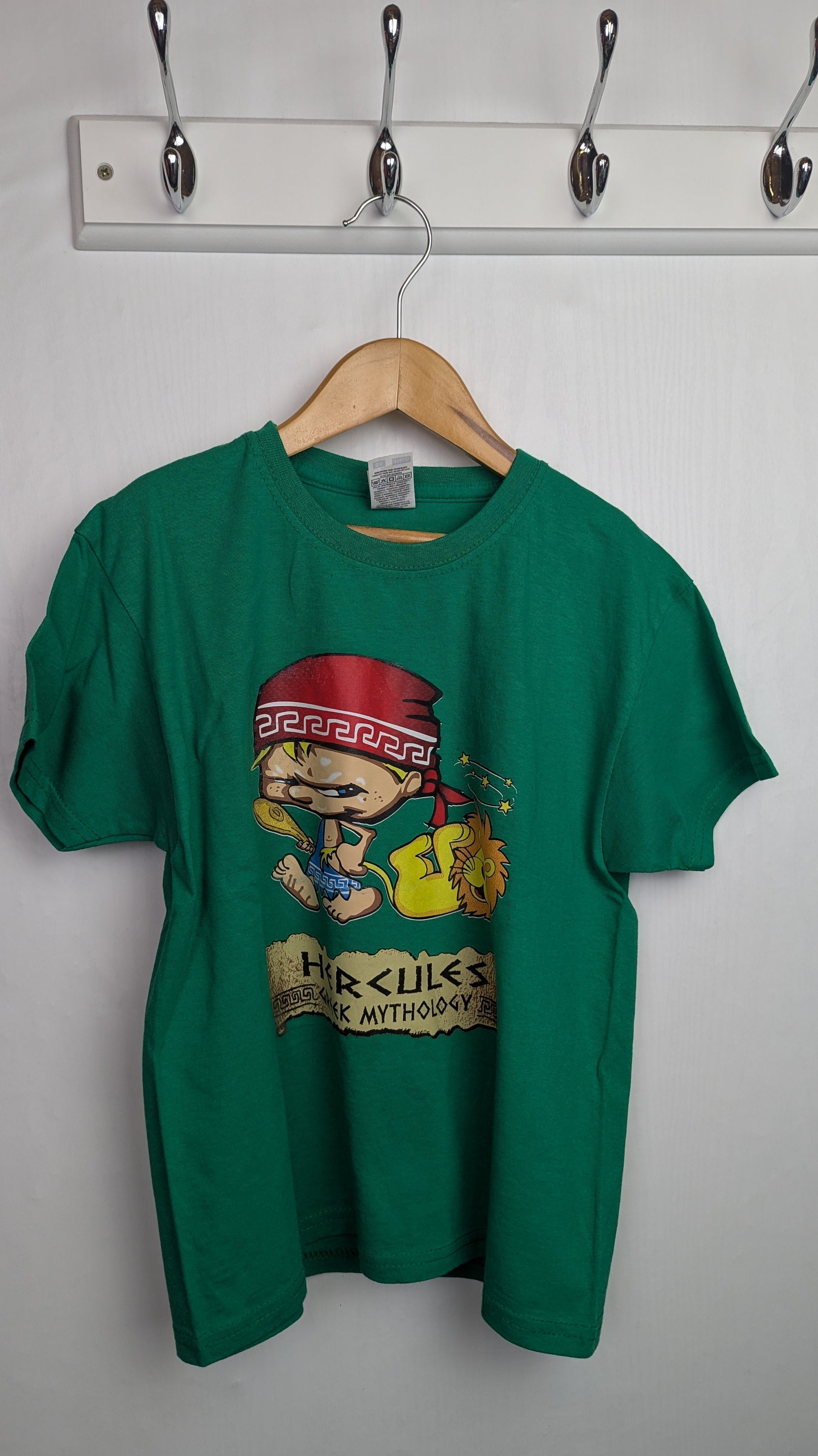 Fruit of the Loom Green Hercules Top - Boys 5 - 6 Years - Little Ones Preloved. Second Hand Children's & Preloved Baby, Kids, Girls & Boys Clothes. UK online