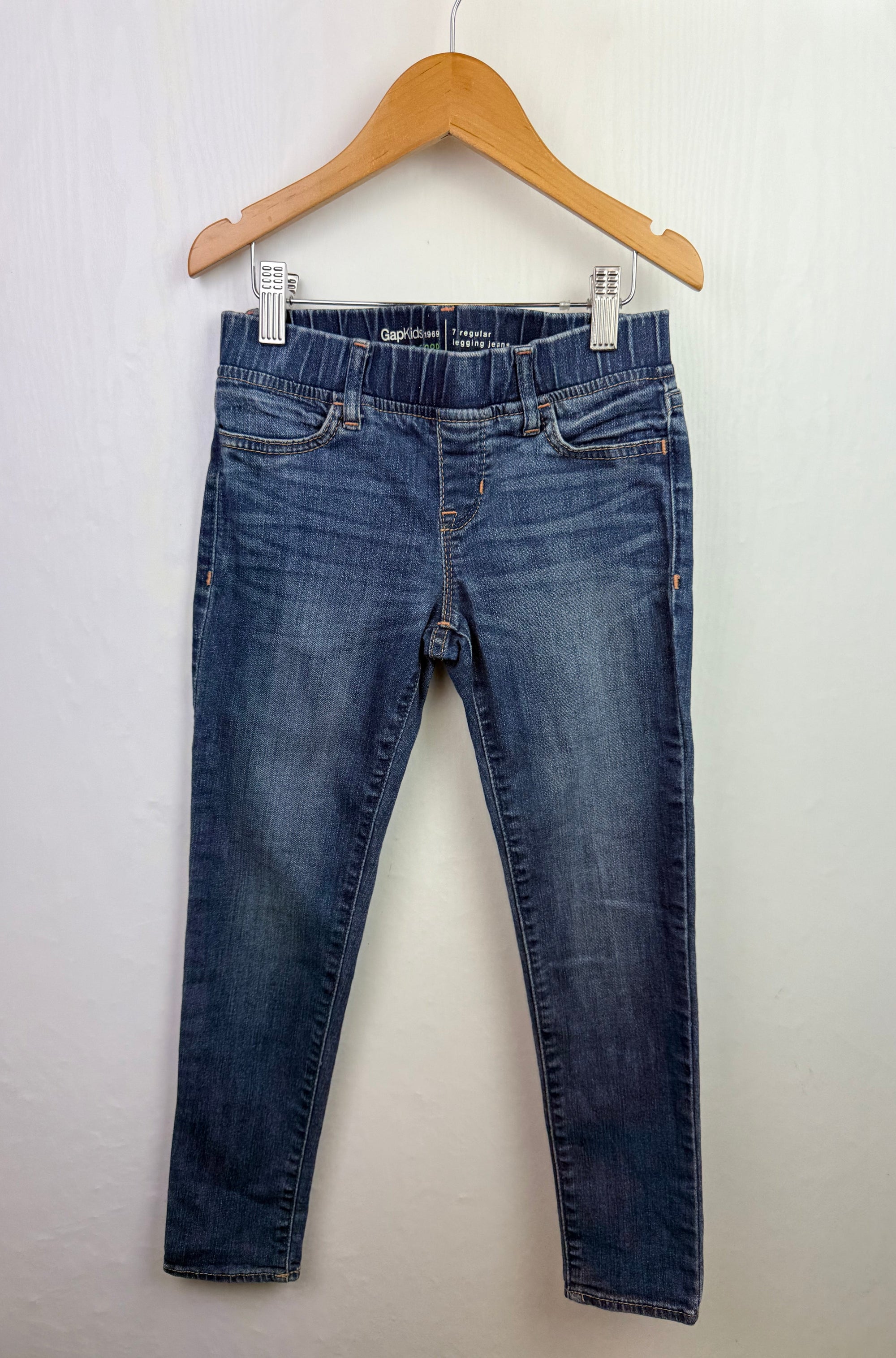 Gap Blue Legging Jeans - Unisex 7 Years - Little Ones Preloved. Second Hand Children's & Preloved Baby, Kids, Girls & Boys Clothes. UK online
