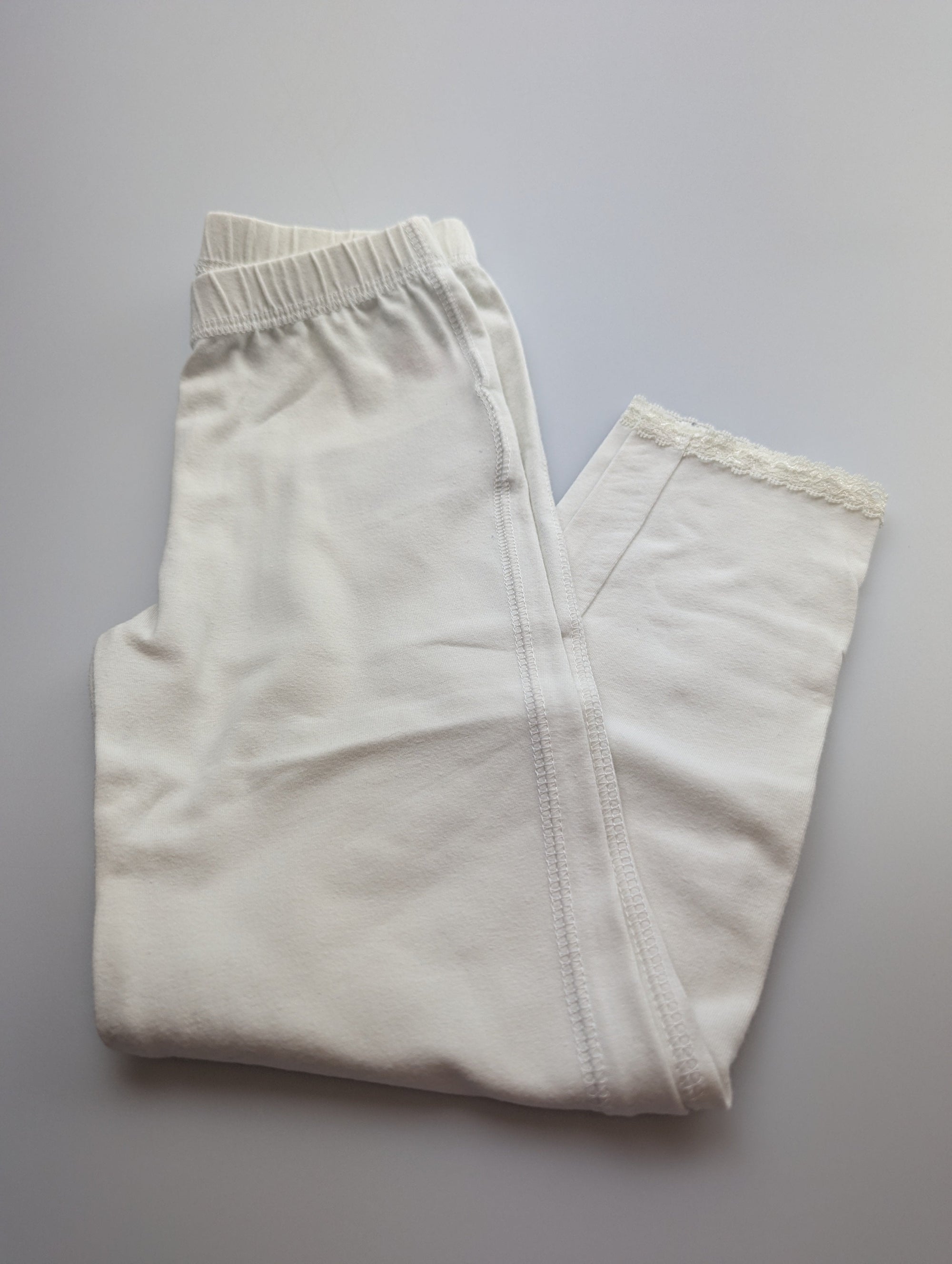 Gap Cream Leggings - Girls 6 - 7 Years - Little Ones Preloved. Second Hand Children's & Preloved Baby, Kids, Girls & Boys Clothes. UK online