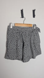Gap Grey Animal Print Shorts - Girls 10 Years - Little Ones Preloved. Second Hand Children's & Preloved Baby, Kids, Girls & Boys Clothes. UK online