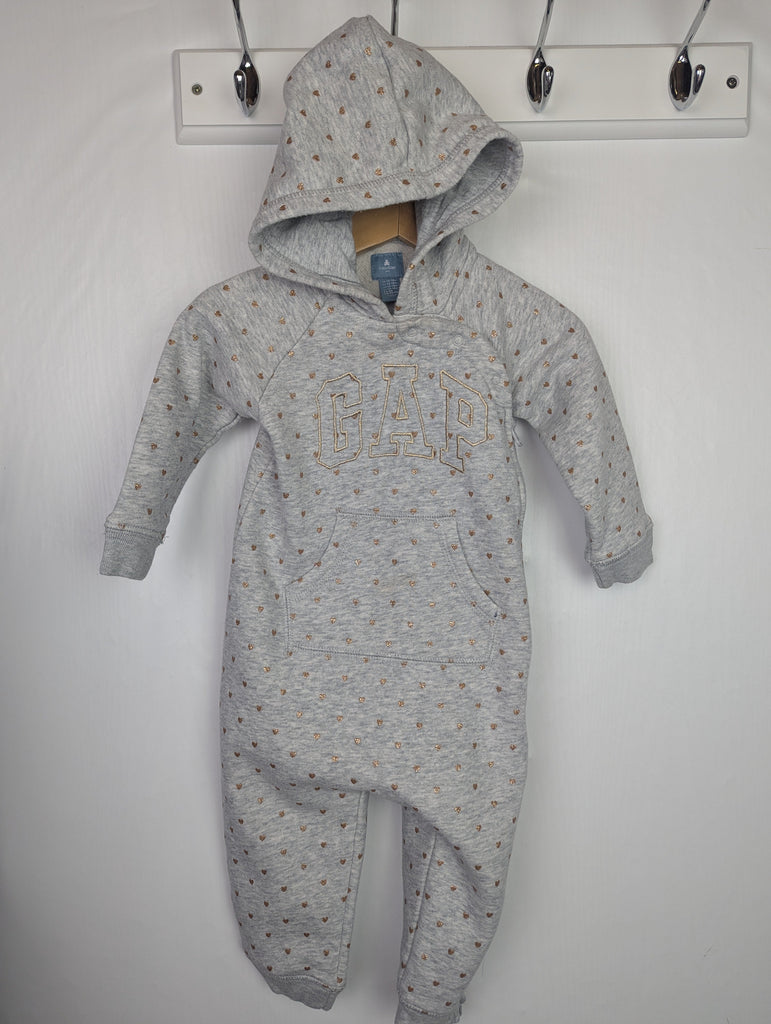 Gap Grey & Gold Romper - Girls 12-18 Months Little Ones Preloved Used, Preloved, Preworn Baby, Girls & Boys Clothes. Kids & Children's second hand Clothing UK Online. Cheap affordable. Brands including Next, Joules, Nutmeg Morrisons, TU, F&F, H&M.