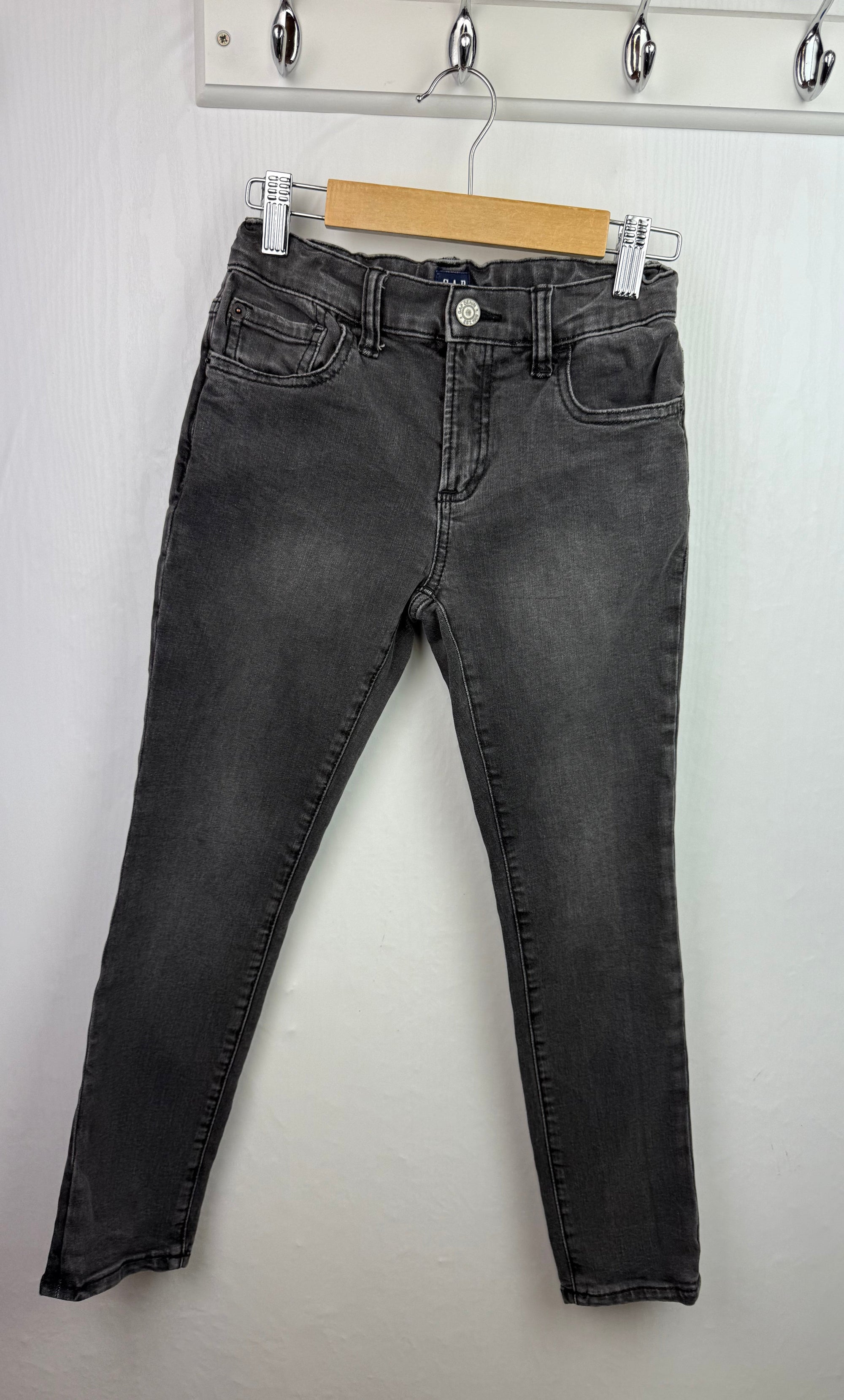Gap Grey Skinny Jeans - Boys 8 Years - Little Ones Preloved. Second Hand Children's & Preloved Baby, Kids, Girls & Boys Clothes. UK online