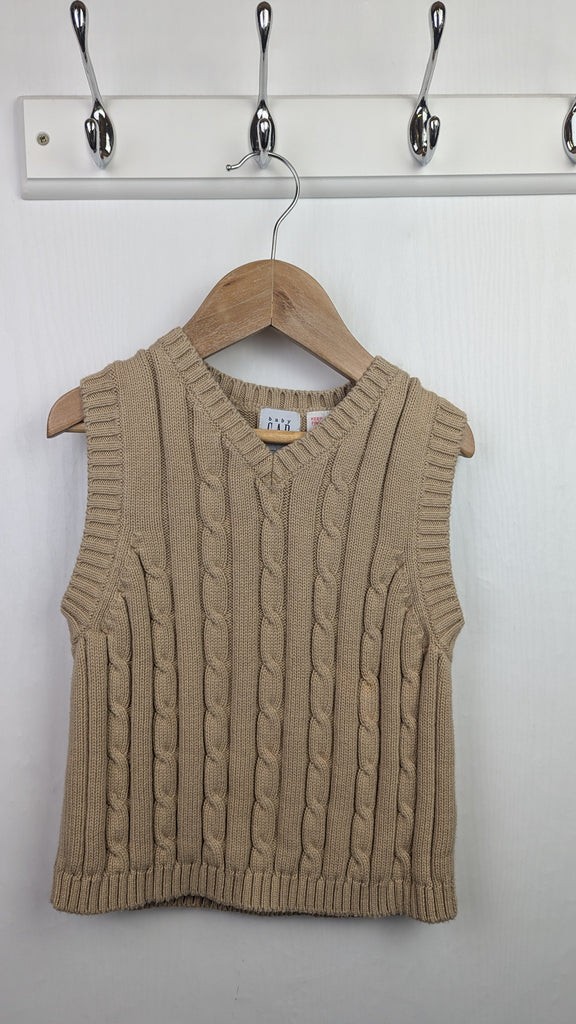 Gap Tan Cable Knit Vest Jumper - Unisex 2 Years Little Ones Preloved Used, Preloved, Preworn Baby, Girls & Boys Clothes. Kids & Children's second hand Clothing UK Online. Cheap affordable. Brands including Next, Joules, Nutmeg Morrisons, TU, F&F, H&M.