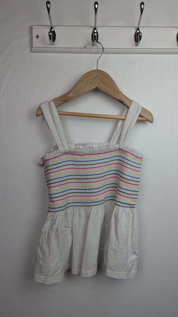 Gap White & Multicoloured Ruched Top - Girls 10-11 Years Little Ones Preloved Used, Preloved, Preworn Baby, Girls & Boys Clothes. Kids & Children's second hand Clothing UK Online. Cheap affordable. Brands including Next, Joules, Nutmeg Morrisons, TU, F&F, H&M.