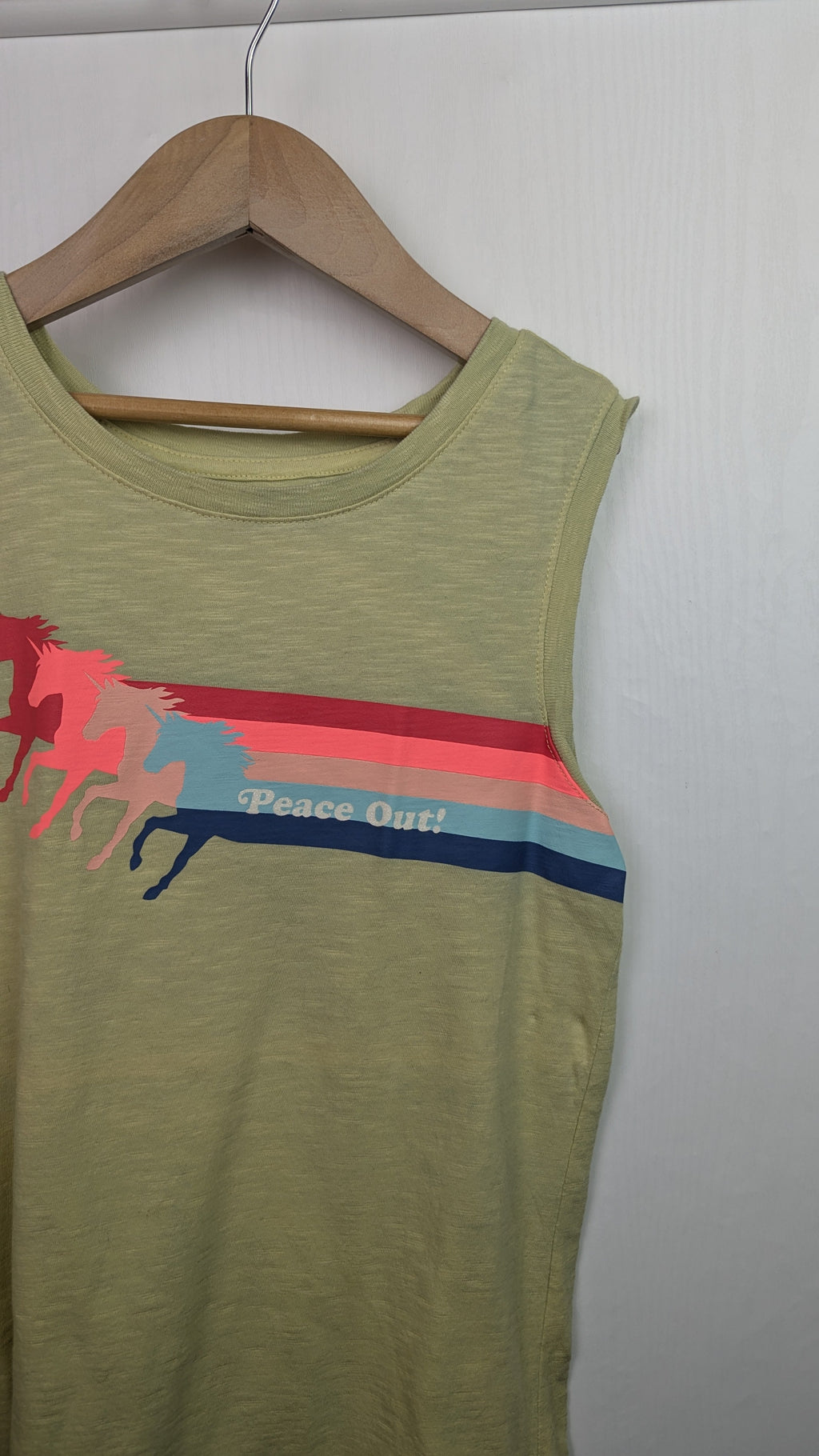 Gap Yellow Mustard Horse Top - Girls 12 - 13 Years - Little Ones Preloved. Second Hand Children's & Preloved Baby, Kids, Girls & Boys Clothes. UK online