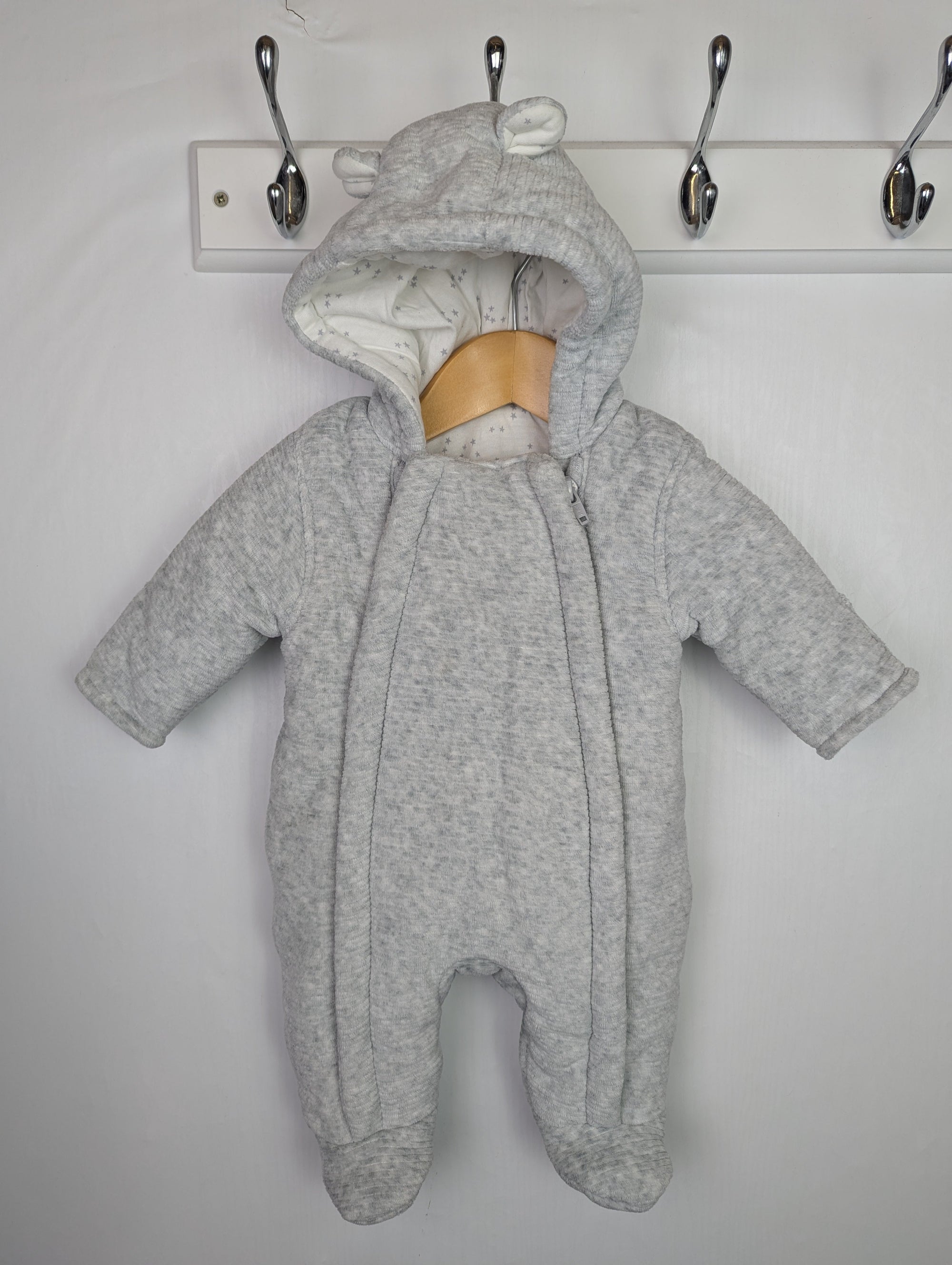 Geoorge Grey Pramsuit - Unisex Tiny Baby - Little Ones Preloved. Second Hand Children's & Preloved Baby, Kids, Girls & Boys Clothes. UK online