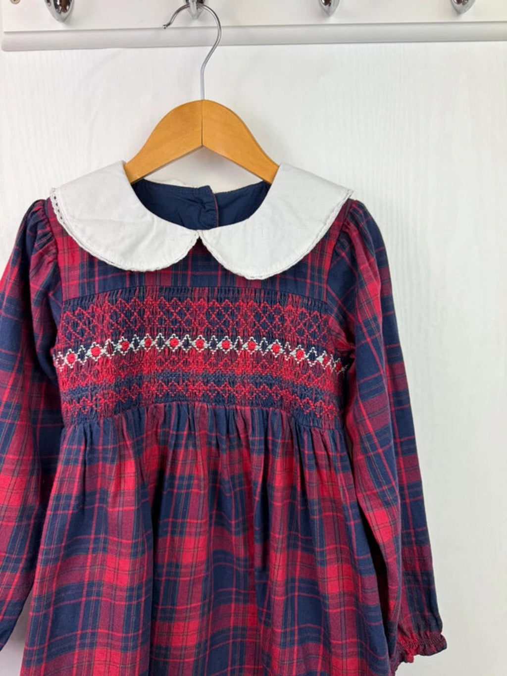 George Billie Faiers Plaid Shirred Dress - Girls 5 - 6 Years - Little Ones Preloved. Second Hand Children's & Preloved Baby, Kids, Girls & Boys Clothes. UK online