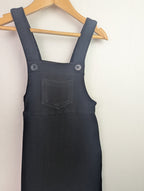 George Black Ribbed Pinafore Dress - Girls 4 - 5 Years - Little Ones Preloved. Second Hand Children's & Preloved Baby, Kids, Girls & Boys Clothes. UK online