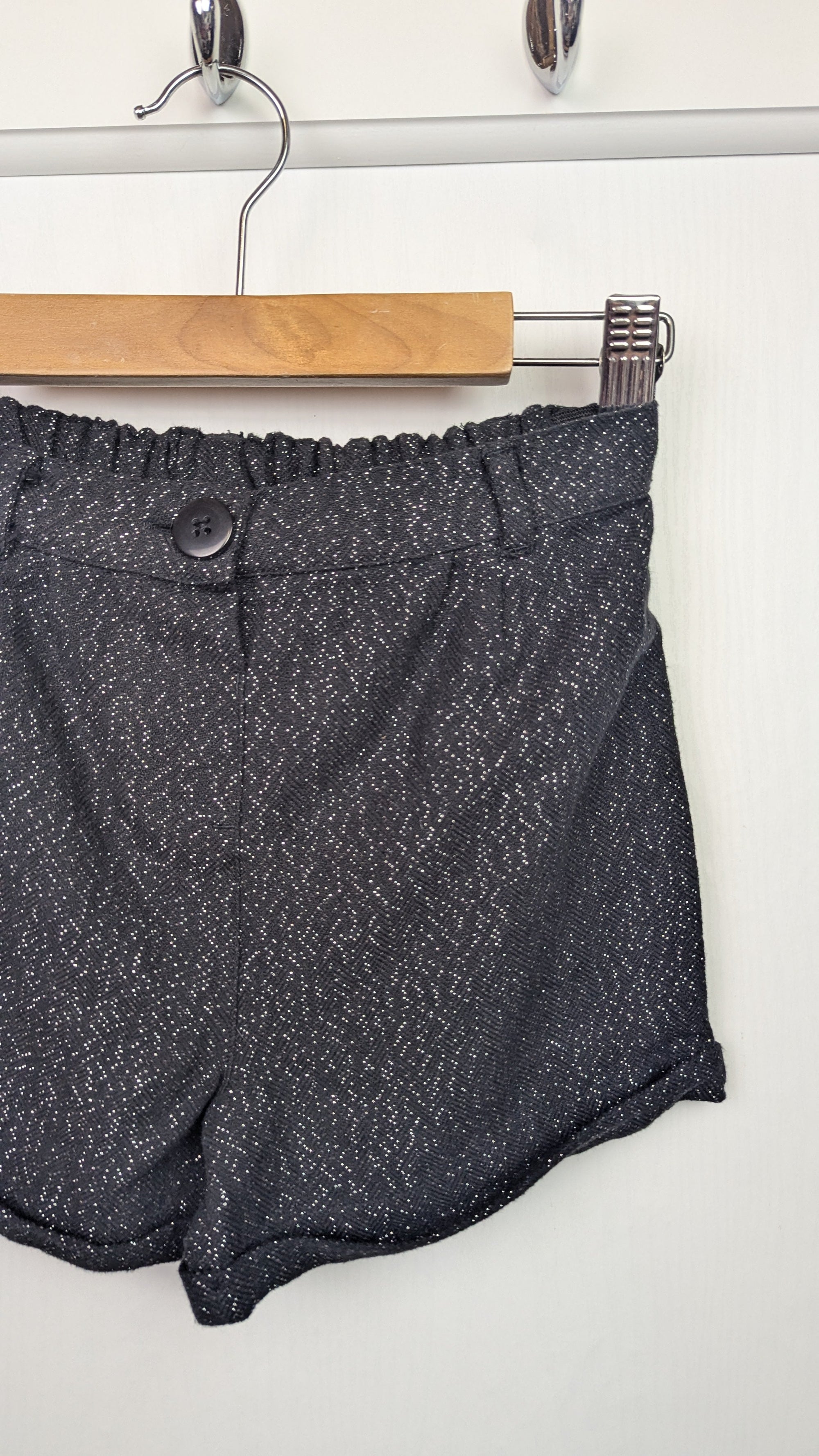 George Black Sparkly Shorts - Girls 4 - 5 Years - Little Ones Preloved. Second Hand Children's & Preloved Baby, Kids, Girls & Boys Clothes. UK online