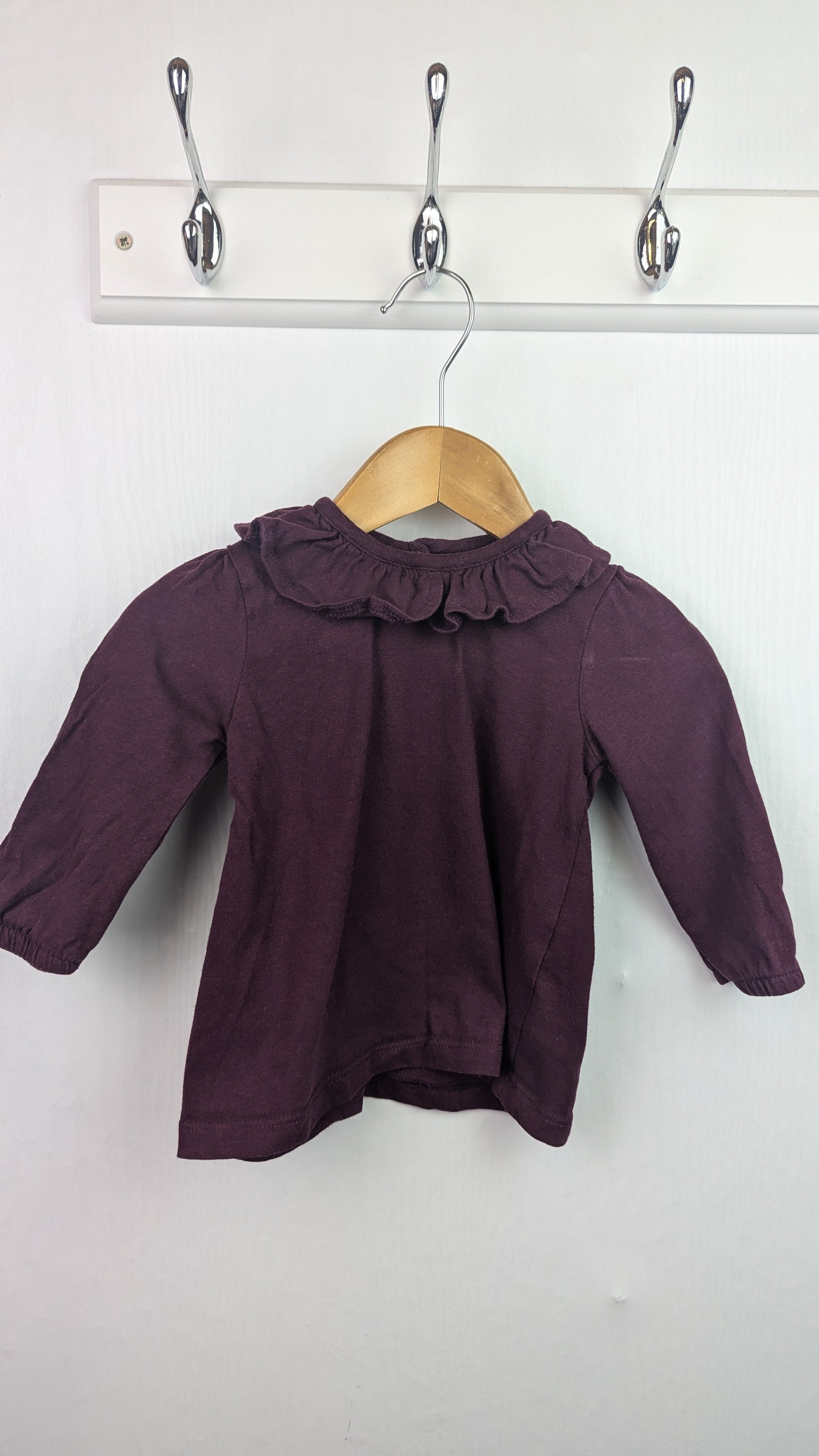 George Burgundy Long Sleeve Top - Girls 3 - 6 Months - Little Ones Preloved. Second Hand Children's & Preloved Baby, Kids, Girls & Boys Clothes. UK online